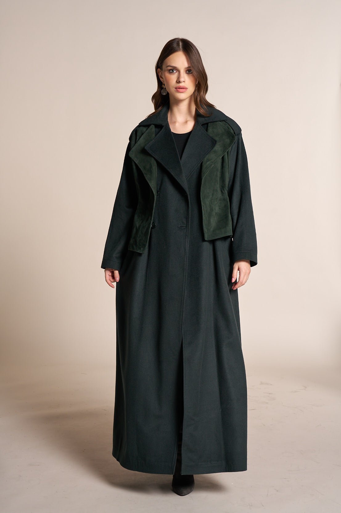 SIWWCS - DG ABAYA - SARA INTABI - MIRA Y MANO