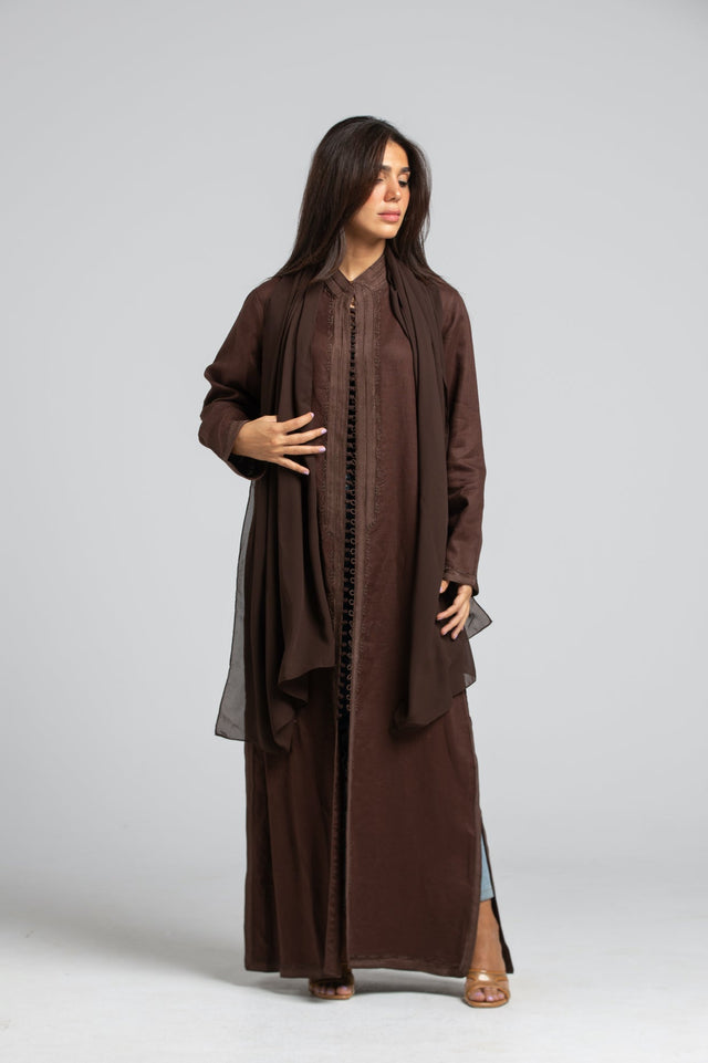 ST - 24 - 301 ABAYA - SARA THIYAB - MIRA Y MANO