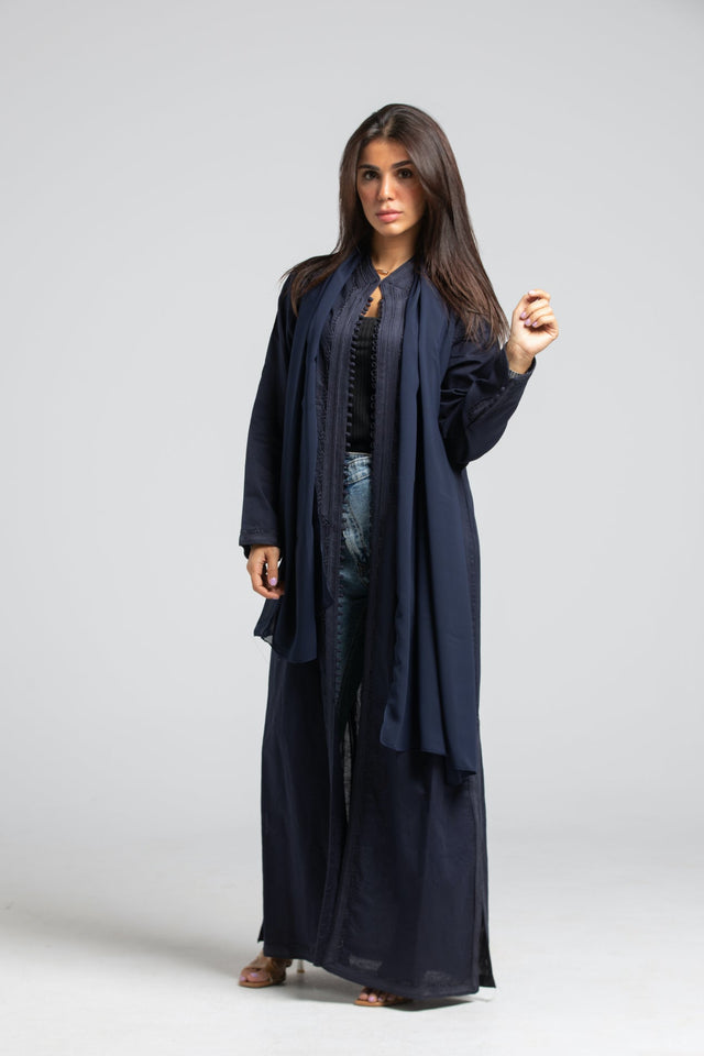 ST - 24 - 303 ABAYA - SARA THIYAB - MIRA Y MANO