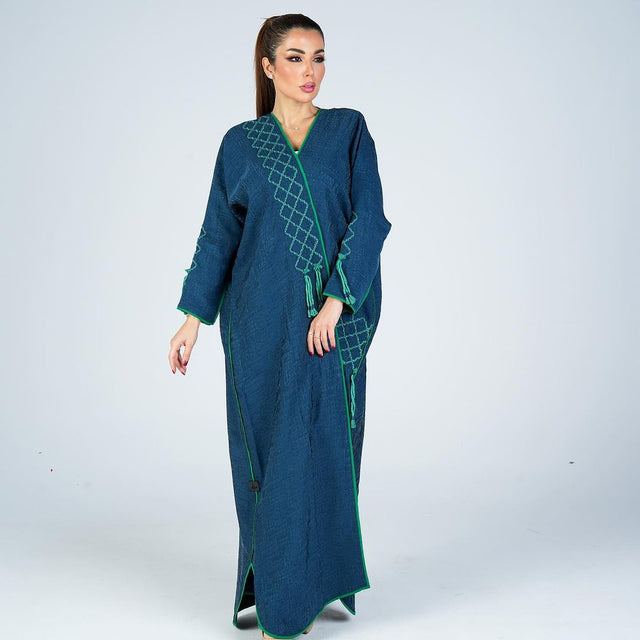 W503 ABAYA - SARA YAMANI - MIRA Y MANO