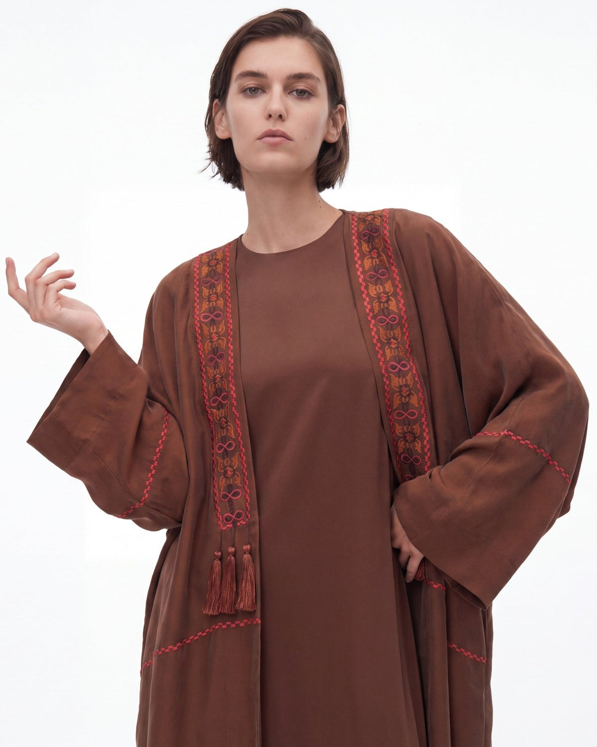 BK – Brown Silk Abaya - SASH - MIRA Y MANO