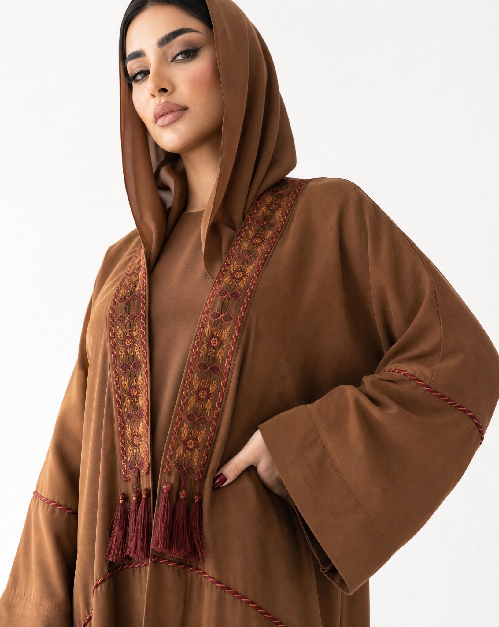 BK - Brown Silk Abaya - SASH - MIRA Y MANO