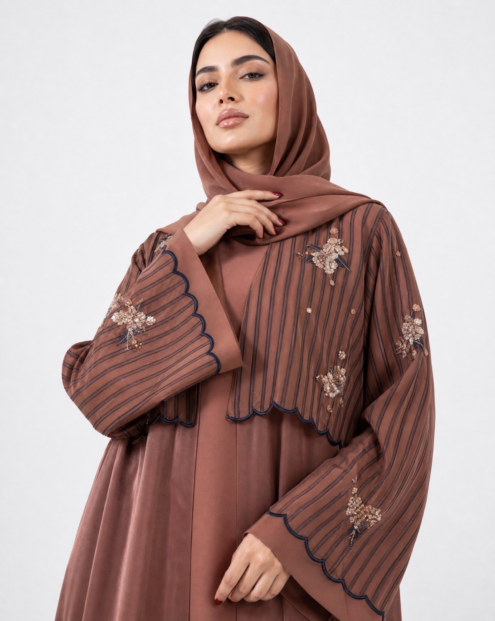 DP - Sienna Silk Abaya - SASH - MIRA Y MANO
