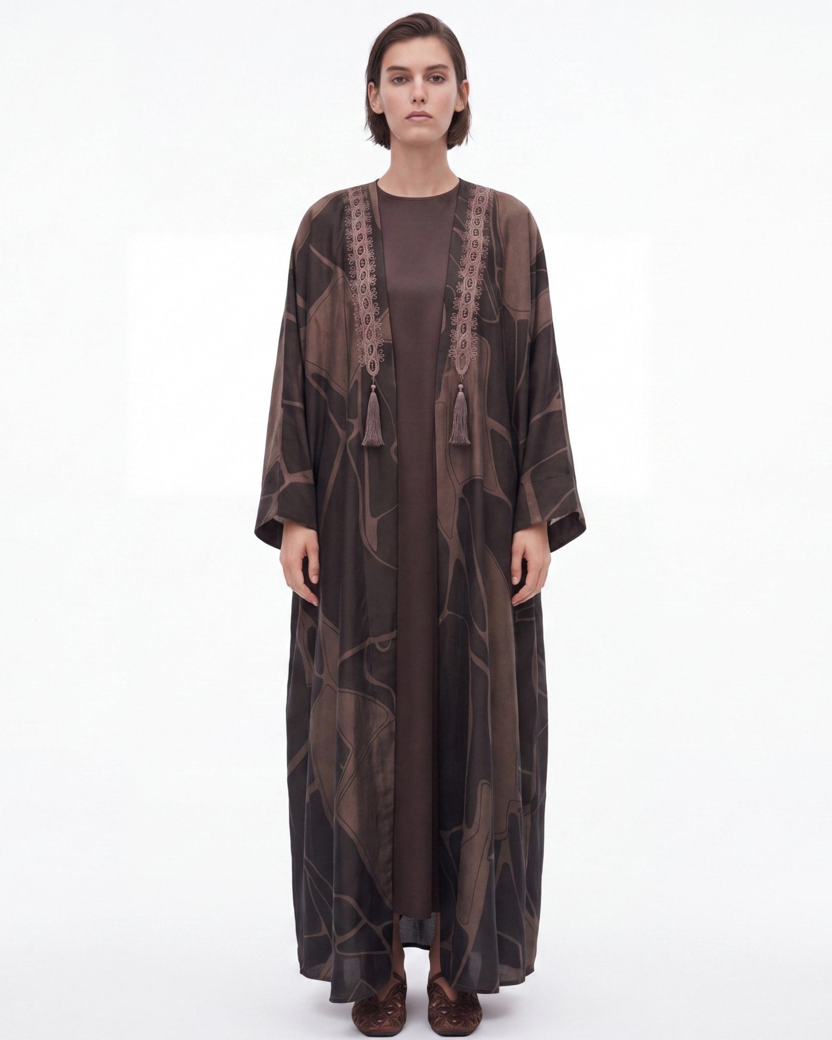 MB – Brown Silk Abaya - SASH - MIRA Y MANO