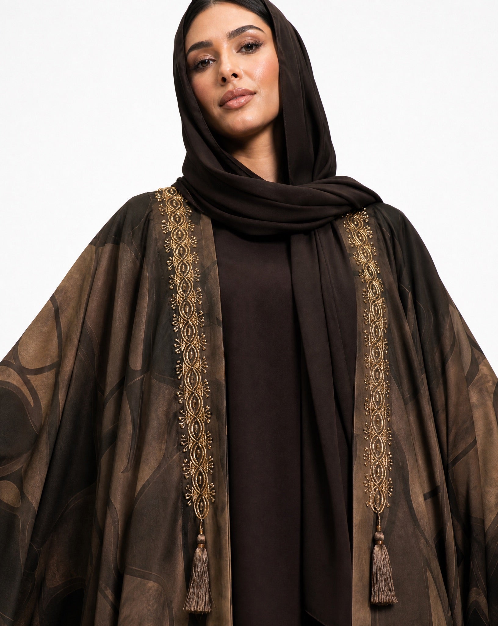 MB - Brown Silk Abaya - SASH - MIRA Y MANO
