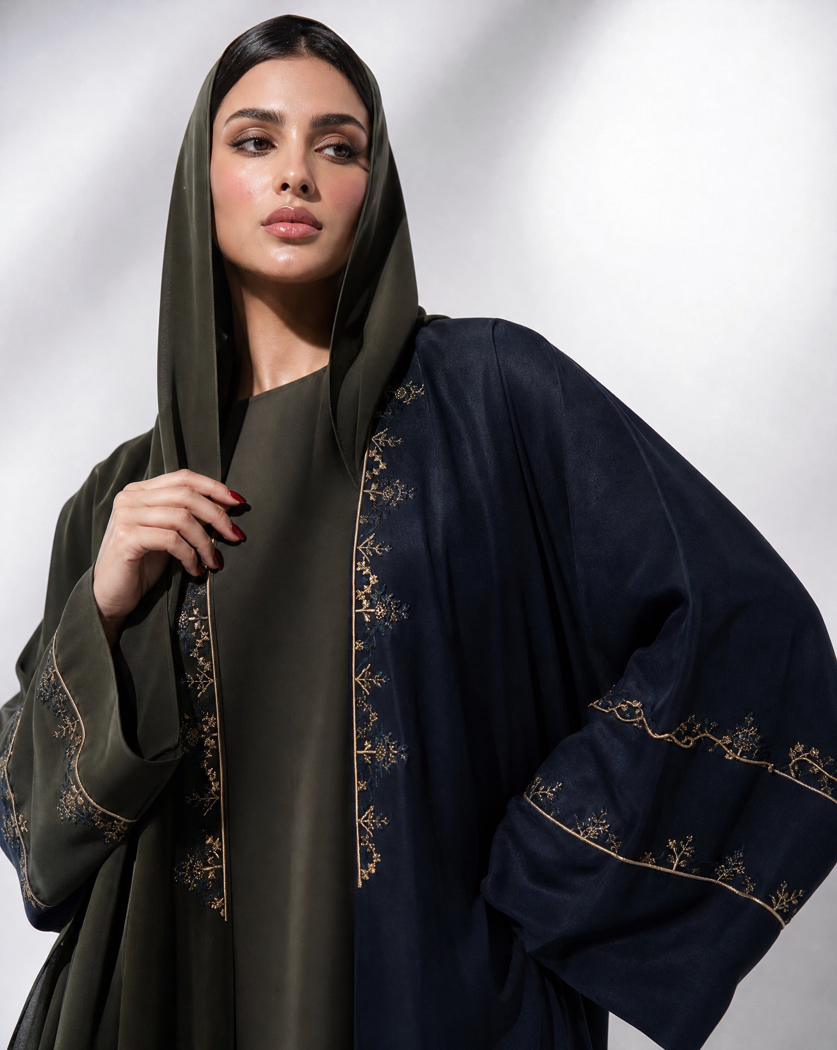 SO - Dark Blue Abaya - SASH - MIRA Y MANO