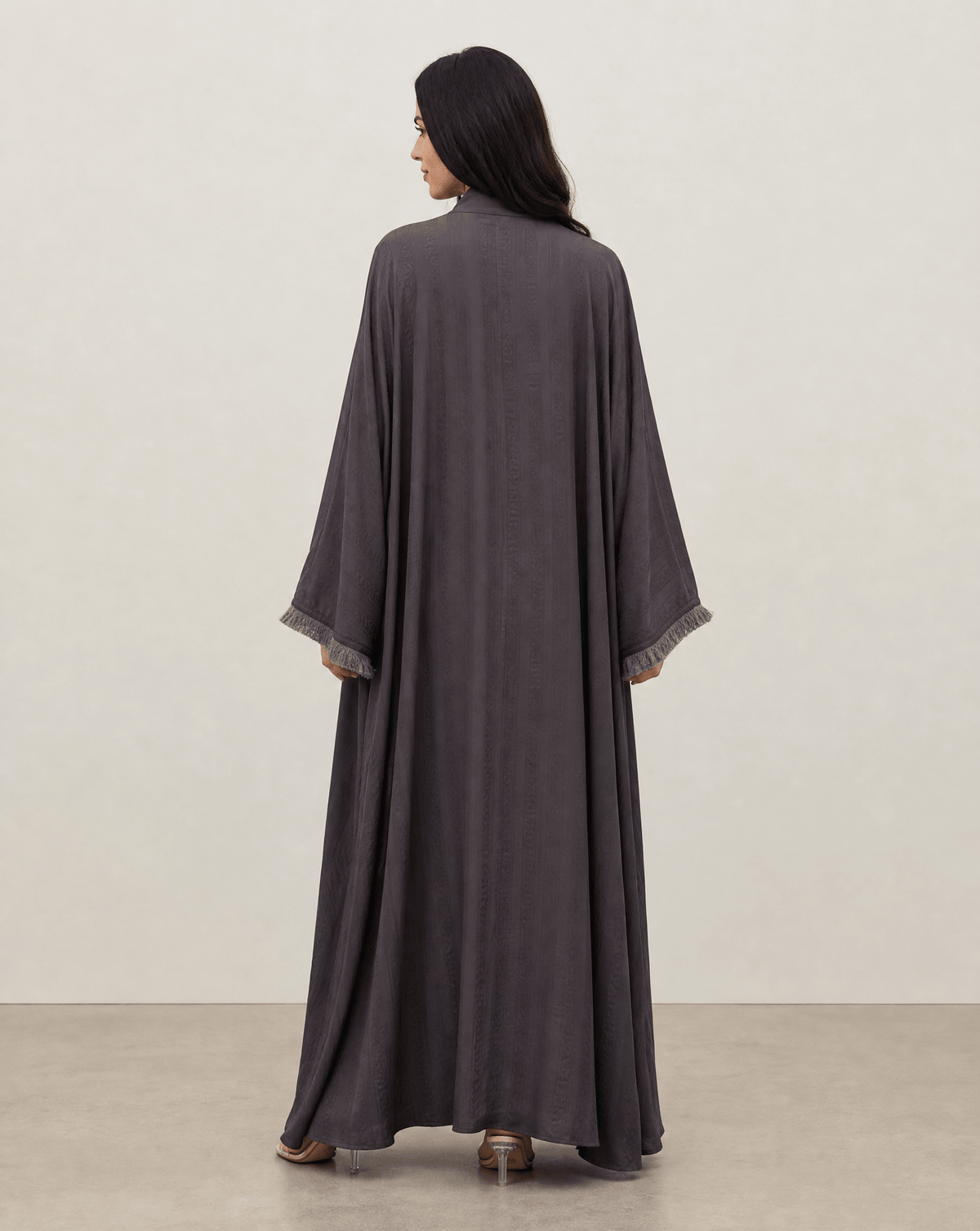 SW-DG – Dim Gray Silk Abaya – Product image 4