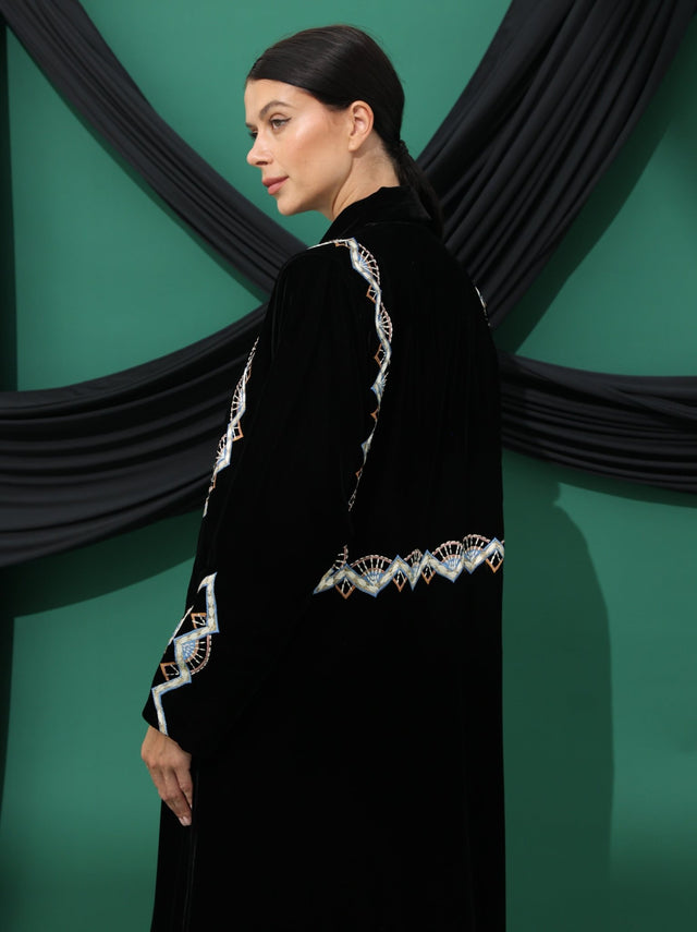 WV3 ABAYA - SASH - MIRA Y MANO