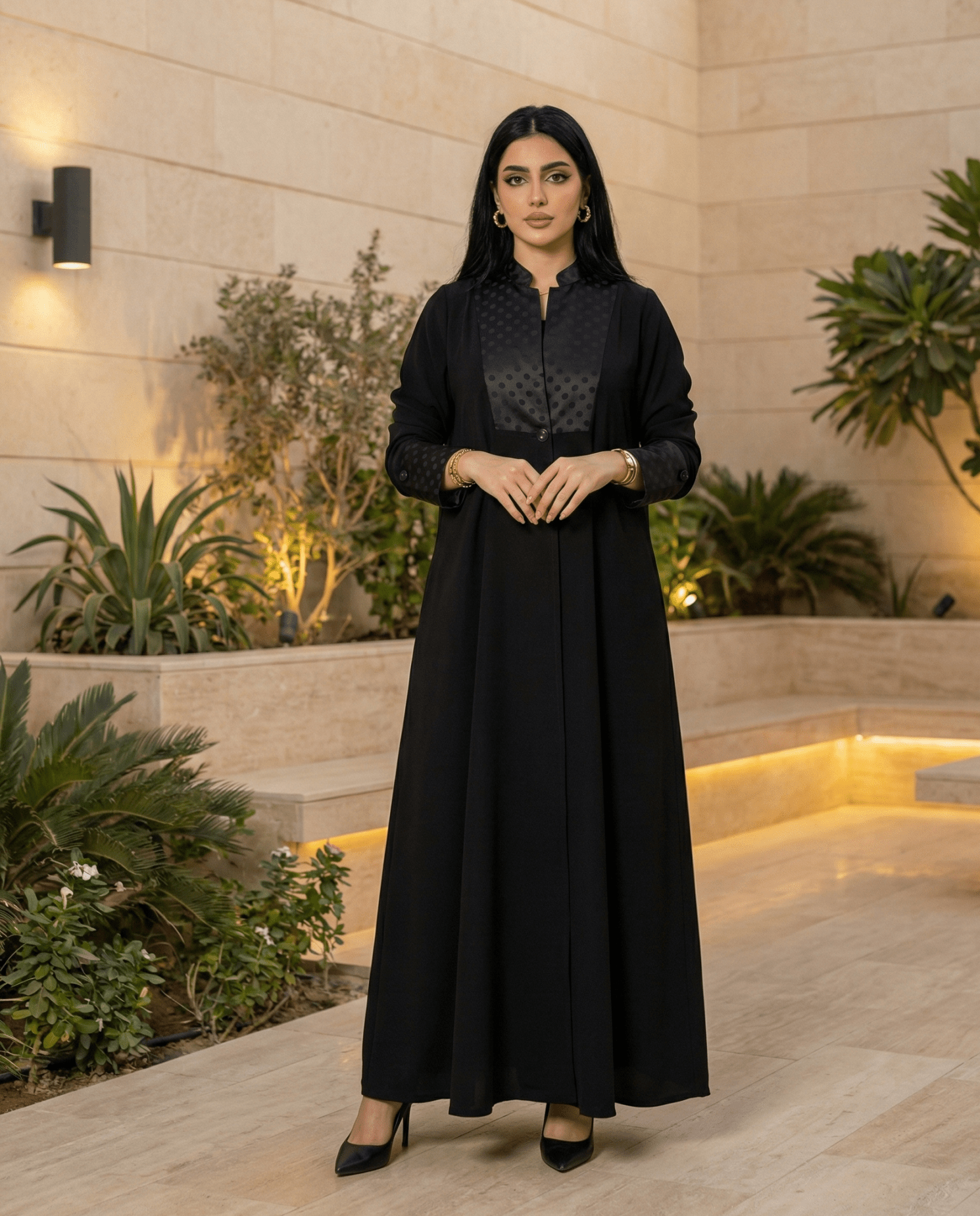 CODE - 31 ABAYA - SCYCLE - MIRA Y MANO