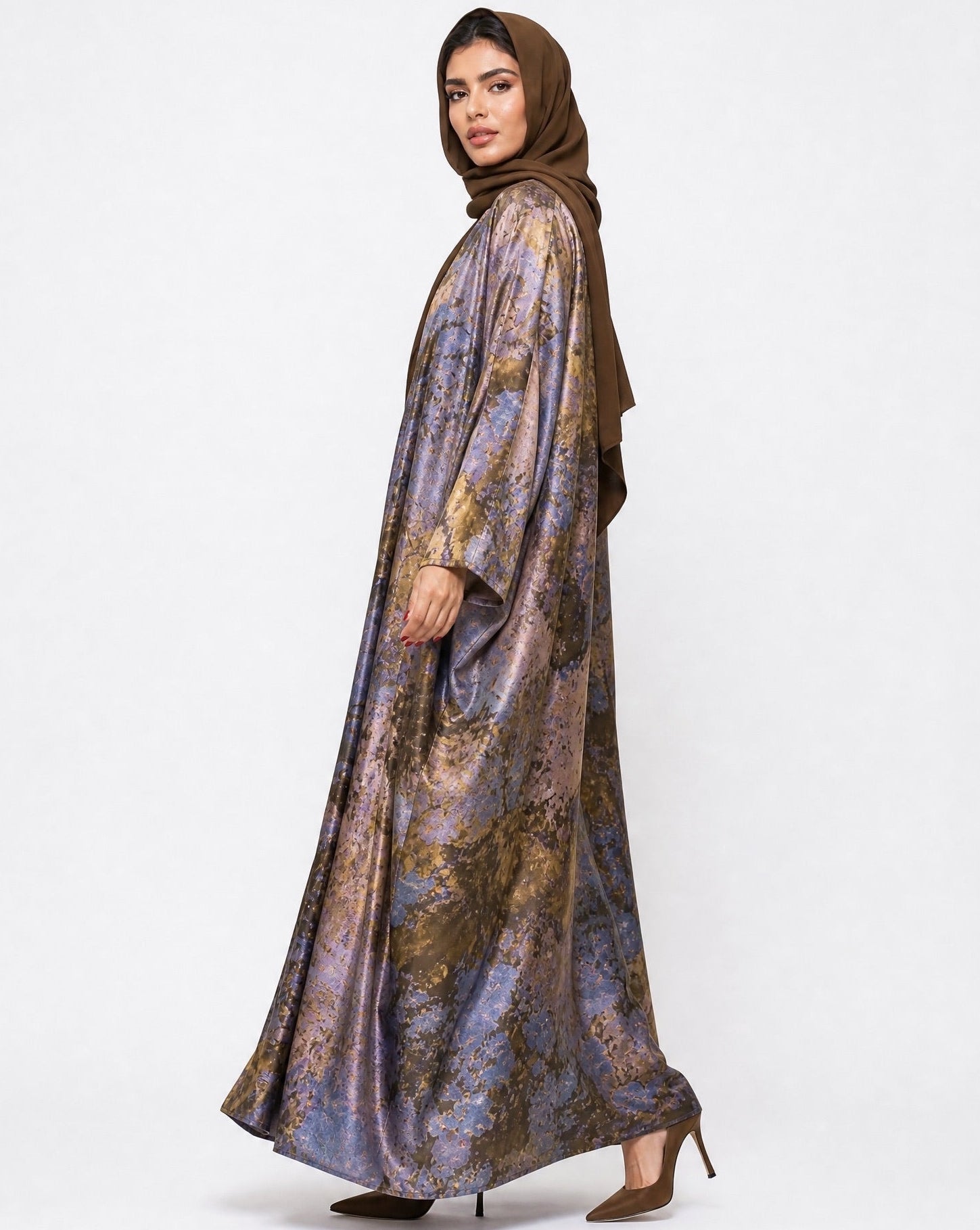 SCYCLE-49 ABAYA - SCYCLE - MIRA Y MANO
