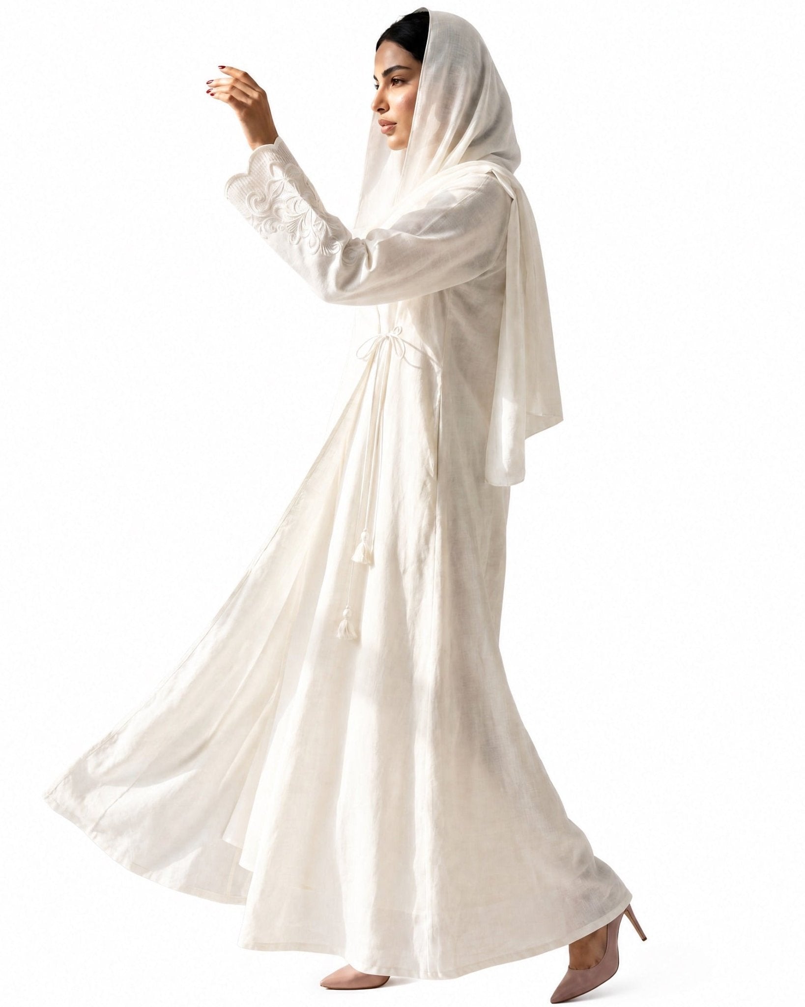 SCYCLE-52 ABAYA - SCYCLE - MIRA Y MANO
