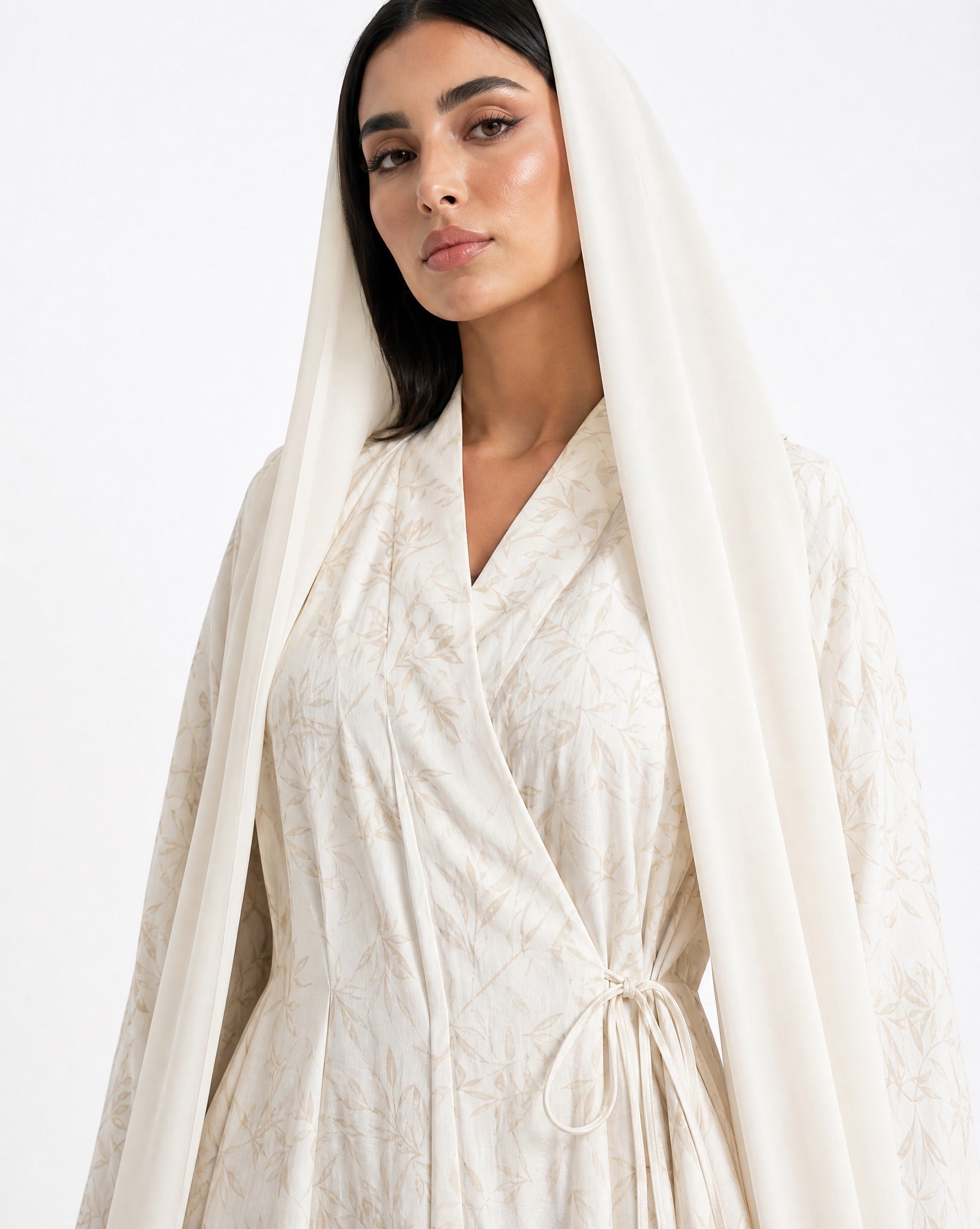 SCYCLE-58 ABAYA - SCYCLE - MIRA Y MANO