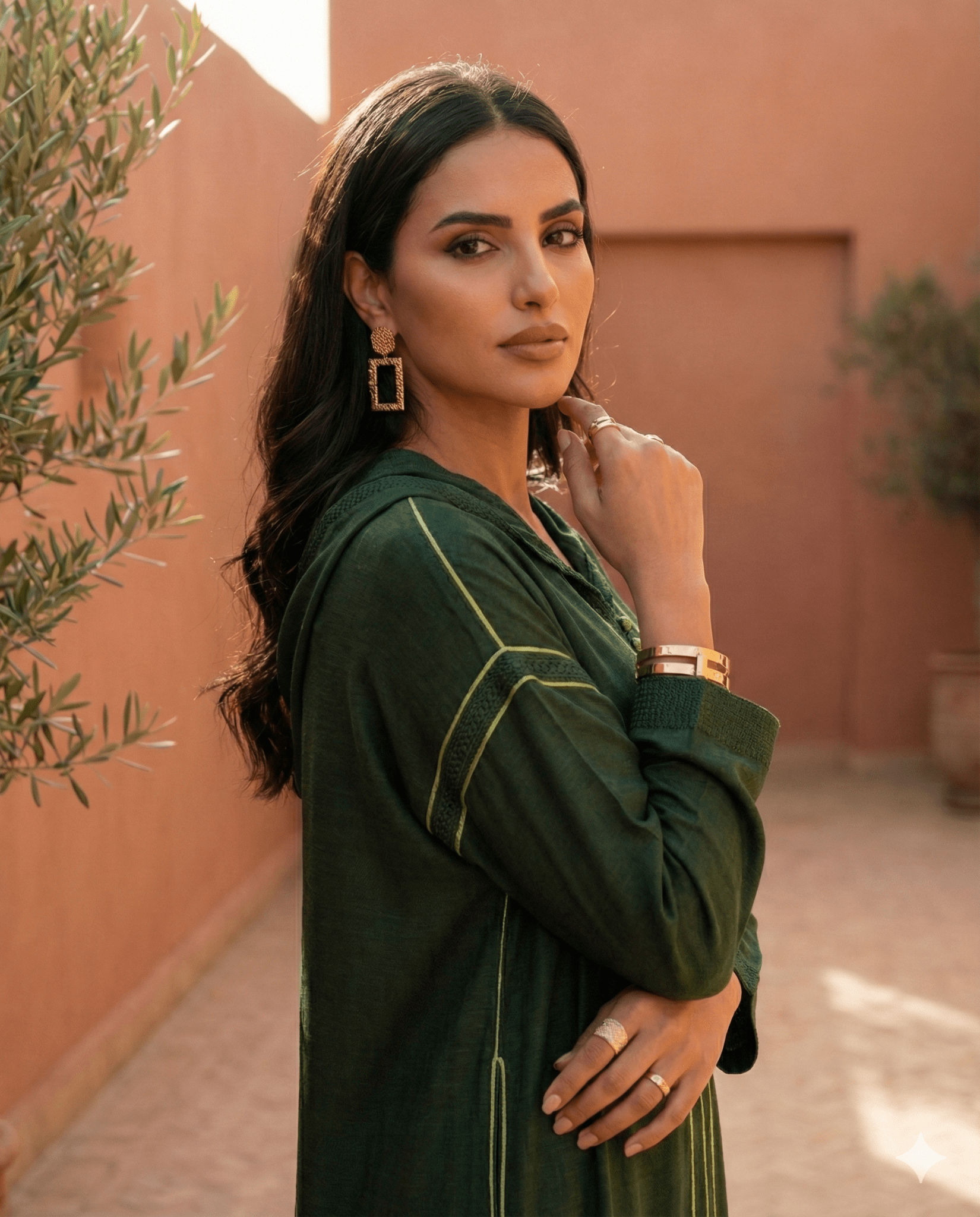 JELLABA - GR JALABIAH - SHABAKA - MIRA Y MANO