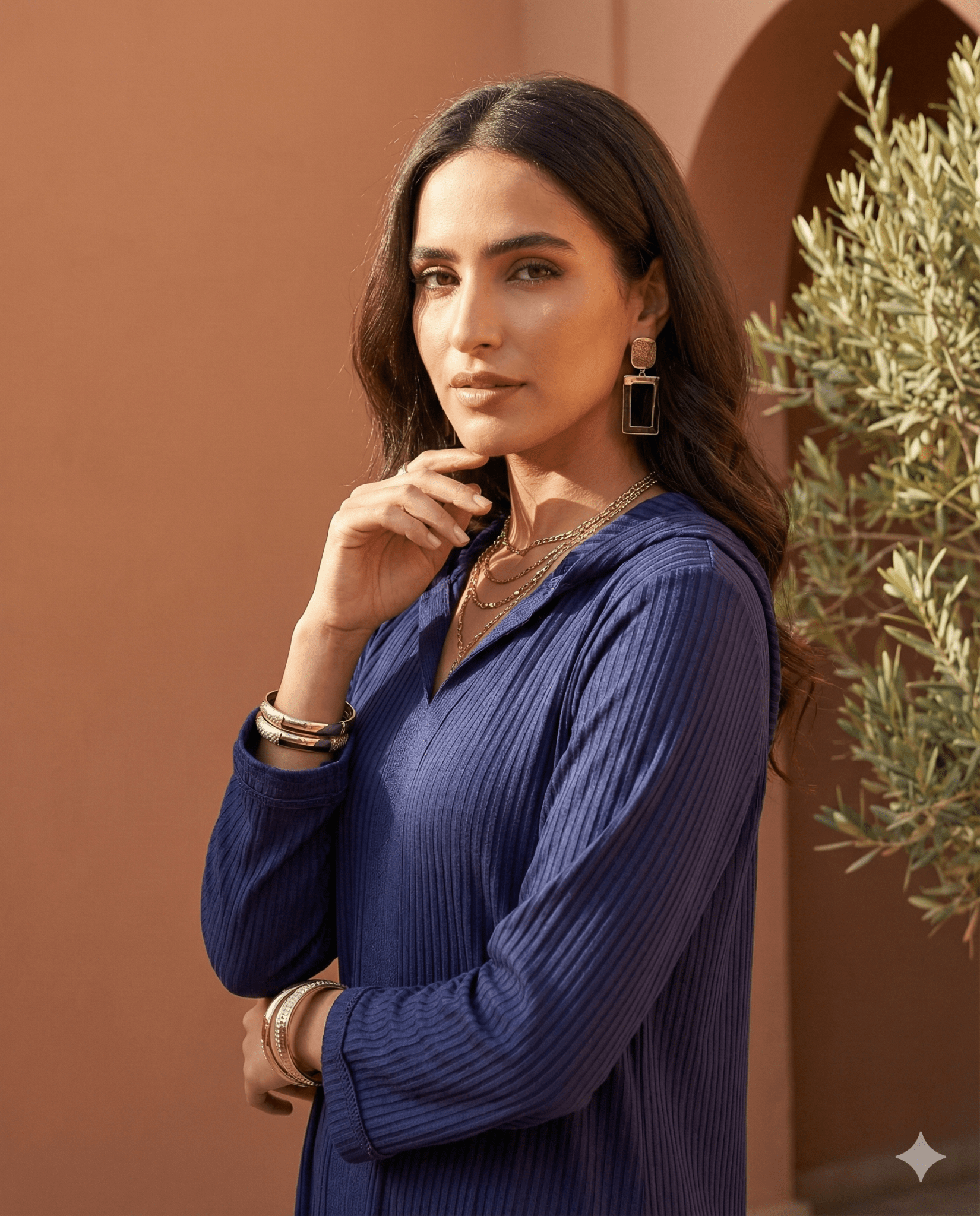 JELLABA - NV JALABIAH - SHABAKA - MIRA Y MANO