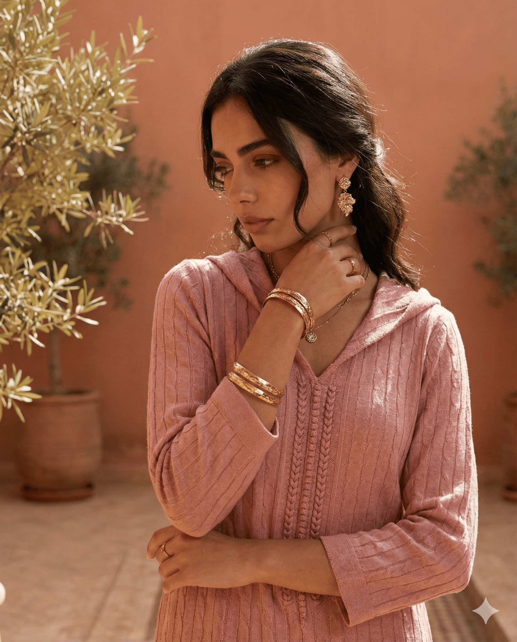 JELLABA - PK JALABIAH - SHABAKA - MIRA Y MANO