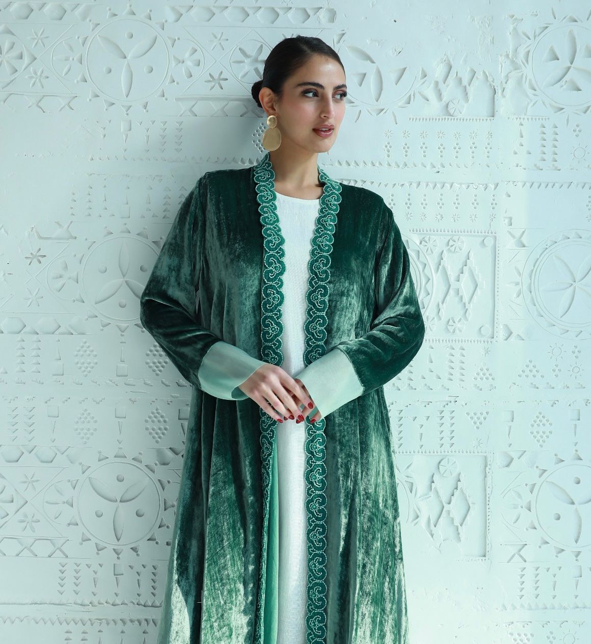 VE - 390 ABAYA SET - SHATHR - MIRA Y MANO