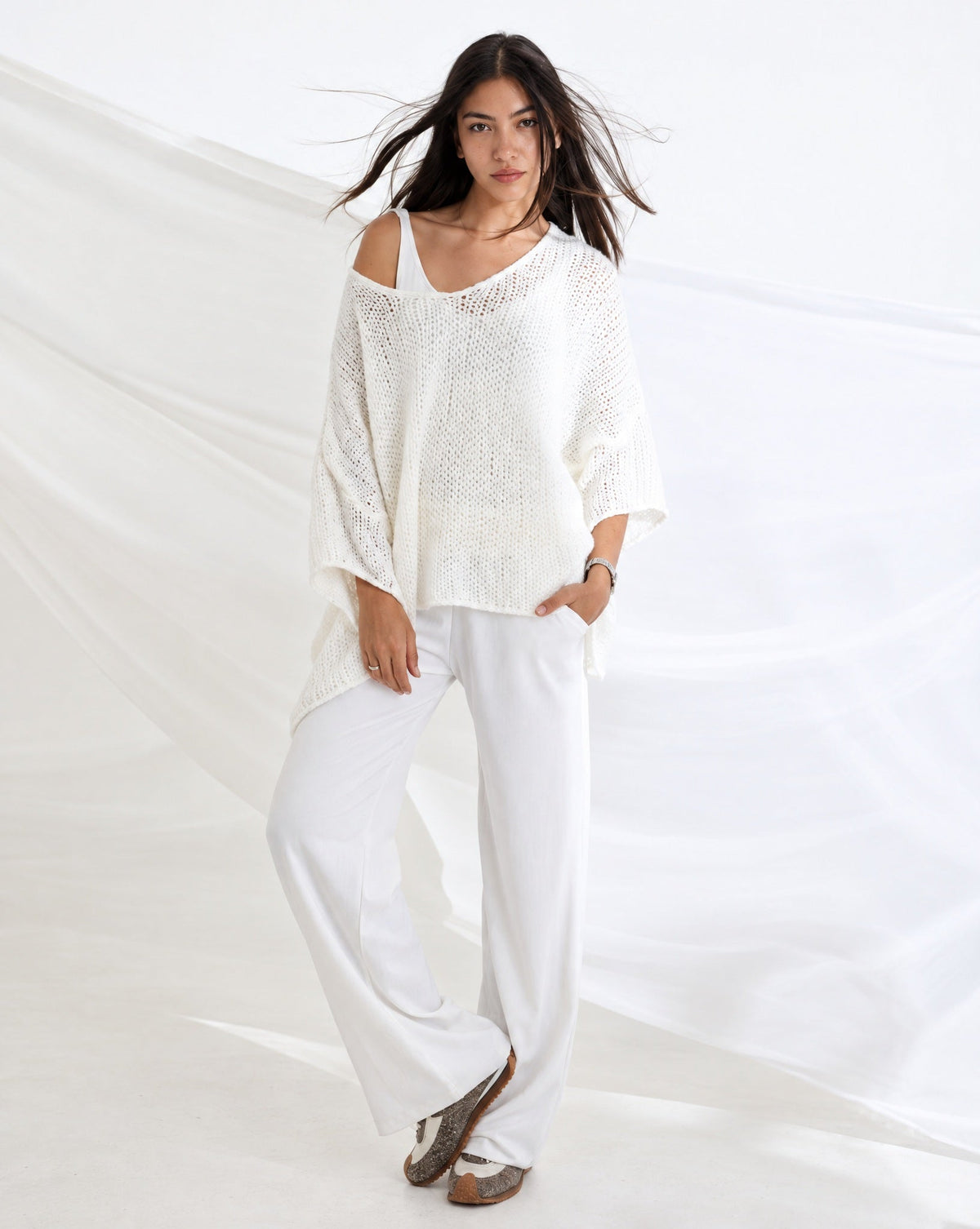 Sweater Off Shoulder White Wool Top & Pant - MIRA Y MANO