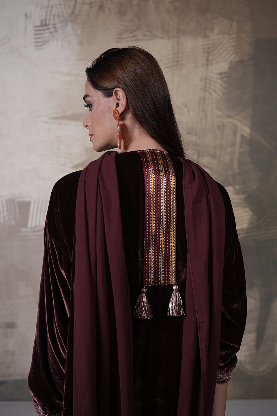 ANUM - BR ABAYA - SR BY SONALI RAMAN - MIRA Y MANO