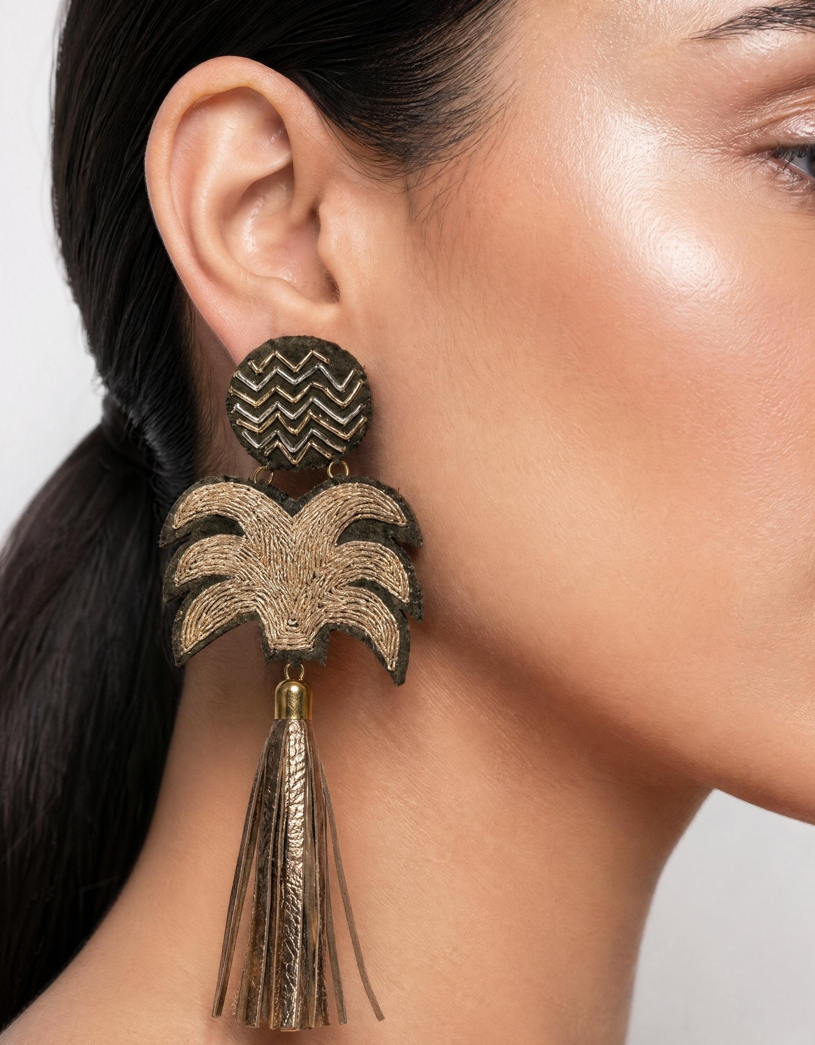 PALM OLIVE EARRINGS - SR BY SONALI RAMAN - MIRA Y MANO