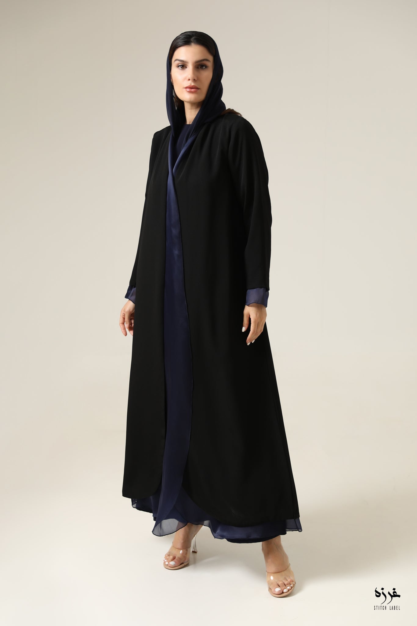 AW25STIT428 ABAYA - STITCH LABEL - MIRA Y MANO