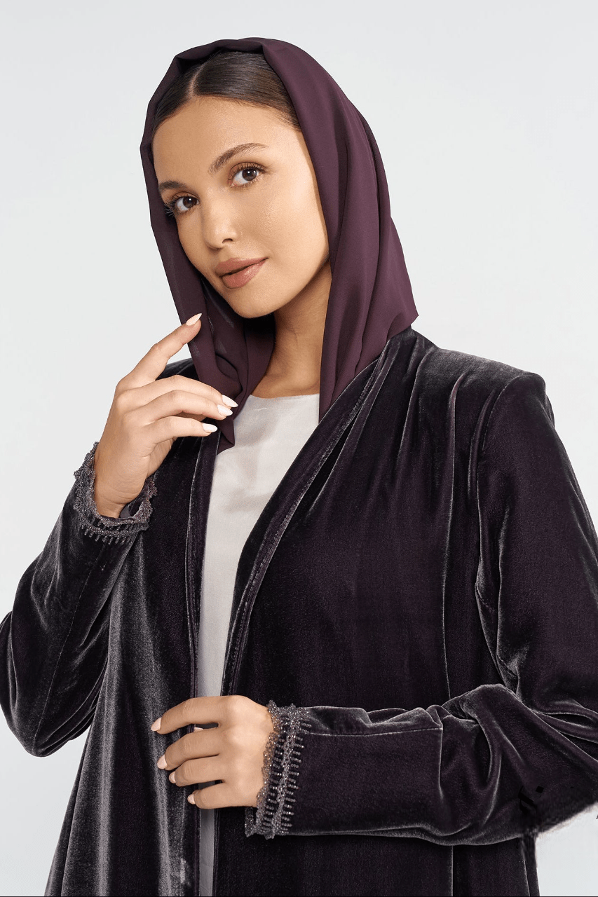 AW25STIT611 ABAYA - STITCH LABEL - MIRA Y MANO