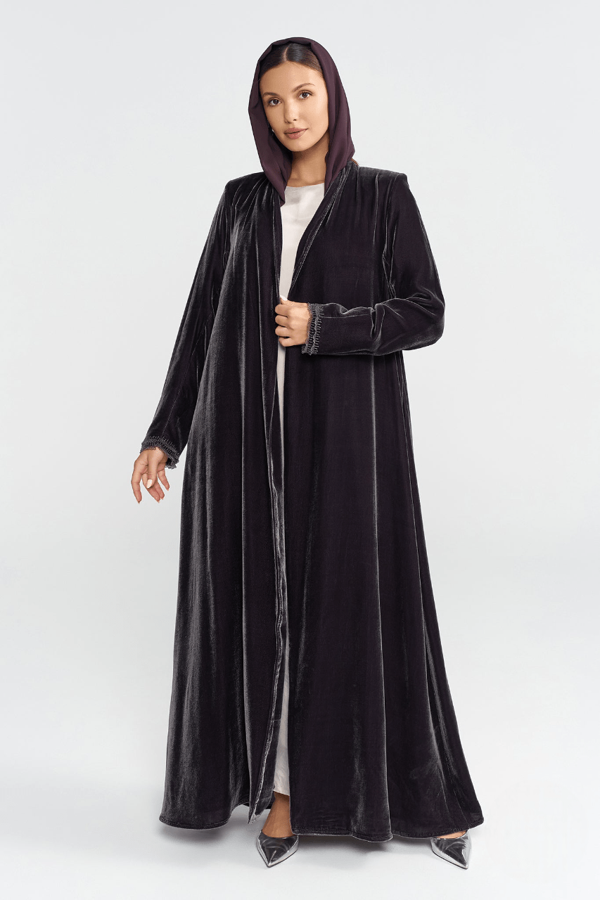 AW25STIT611 ABAYA - STITCH LABEL - MIRA Y MANO