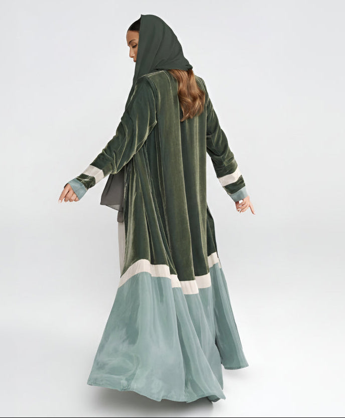 AW25STIT623 ABAYA - STITCH LABEL - MIRA Y MANO