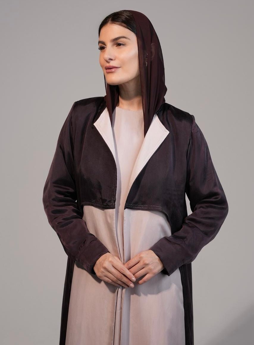 SS25STIT569 ABAYA - STITCH LABEL - MIRA Y MANO