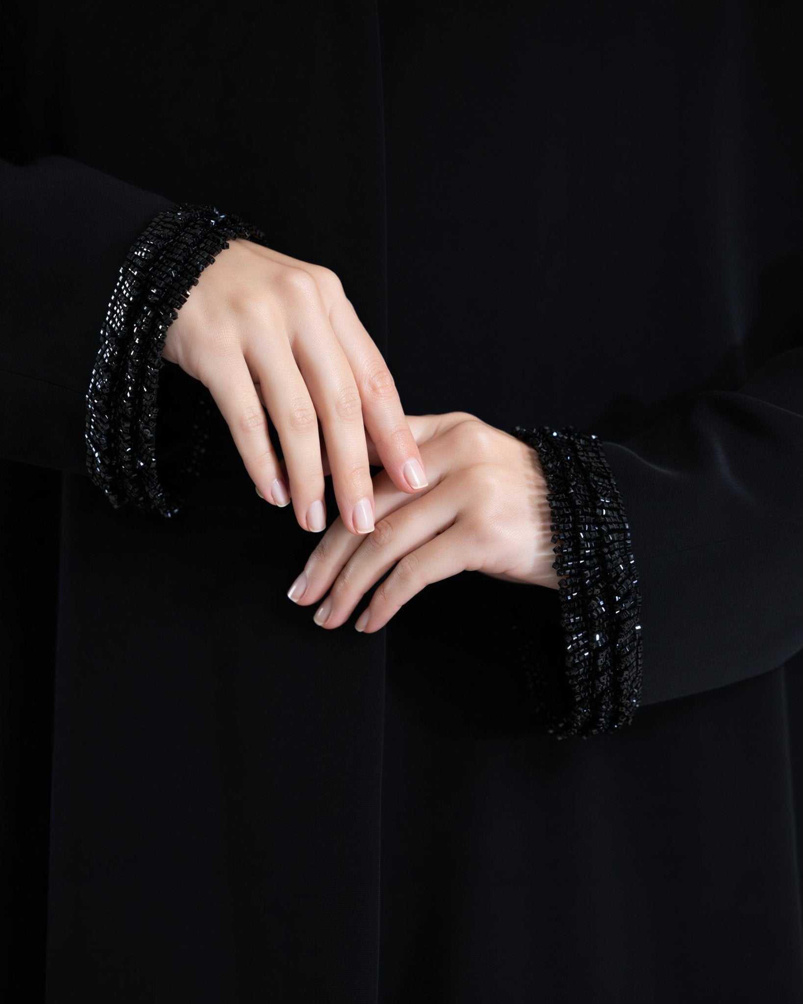 SS26STIT720 ABAYA - STITCH LABEL - MIRA Y MANO
