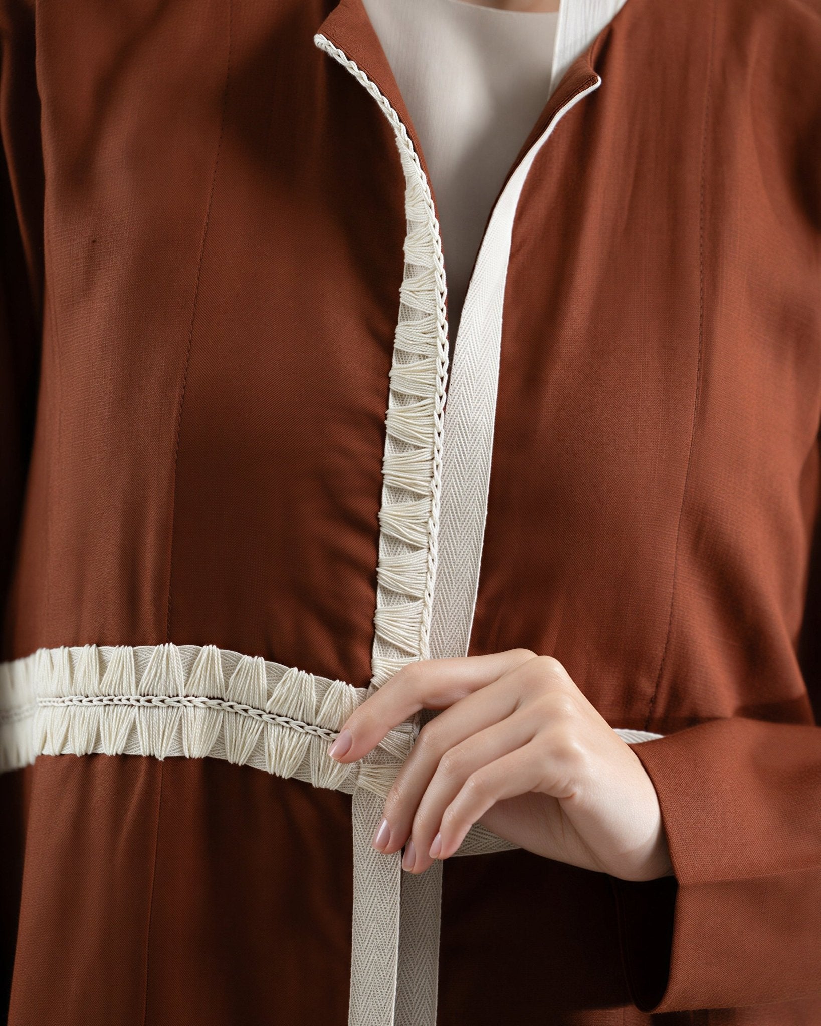 SS26STIT727 ABAYA SET - STITCH LABEL - MIRA Y MANO