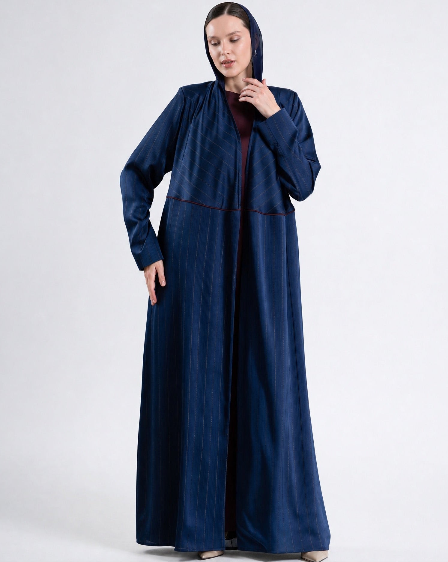 SS26STIT732 ABAYA - STITCH LABEL - MIRA Y MANO