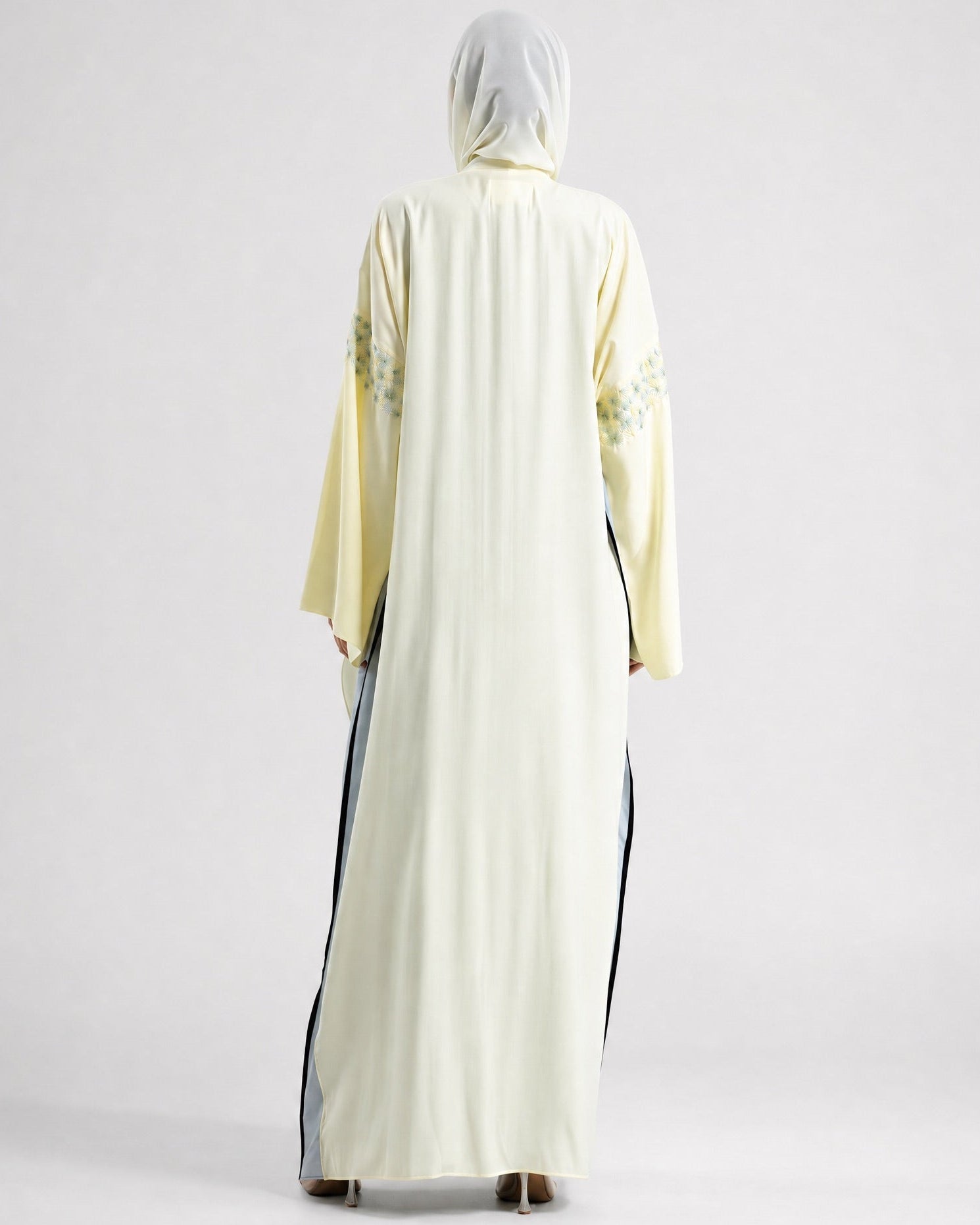 SS26STIT744 ABAYA SET - STITCH LABEL - MIRA Y MANO