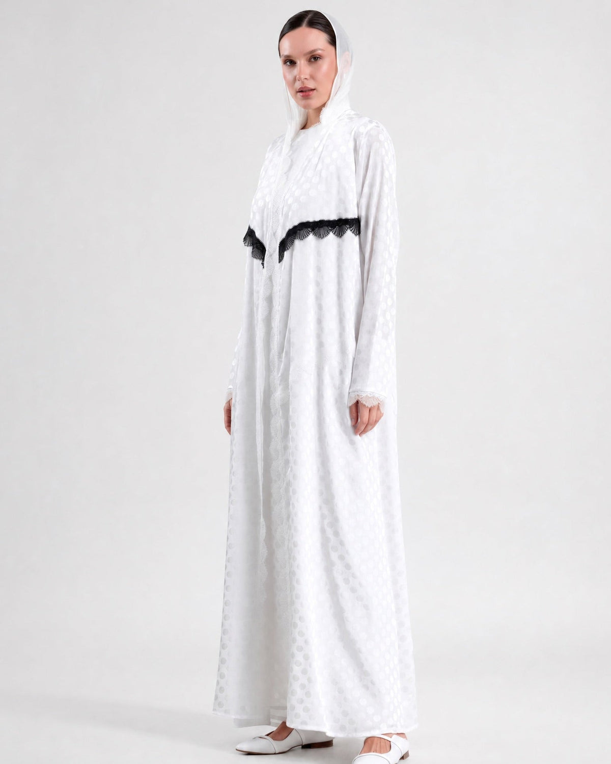 SS26STIT747 – White Crepe Abaya Set – Product image 3