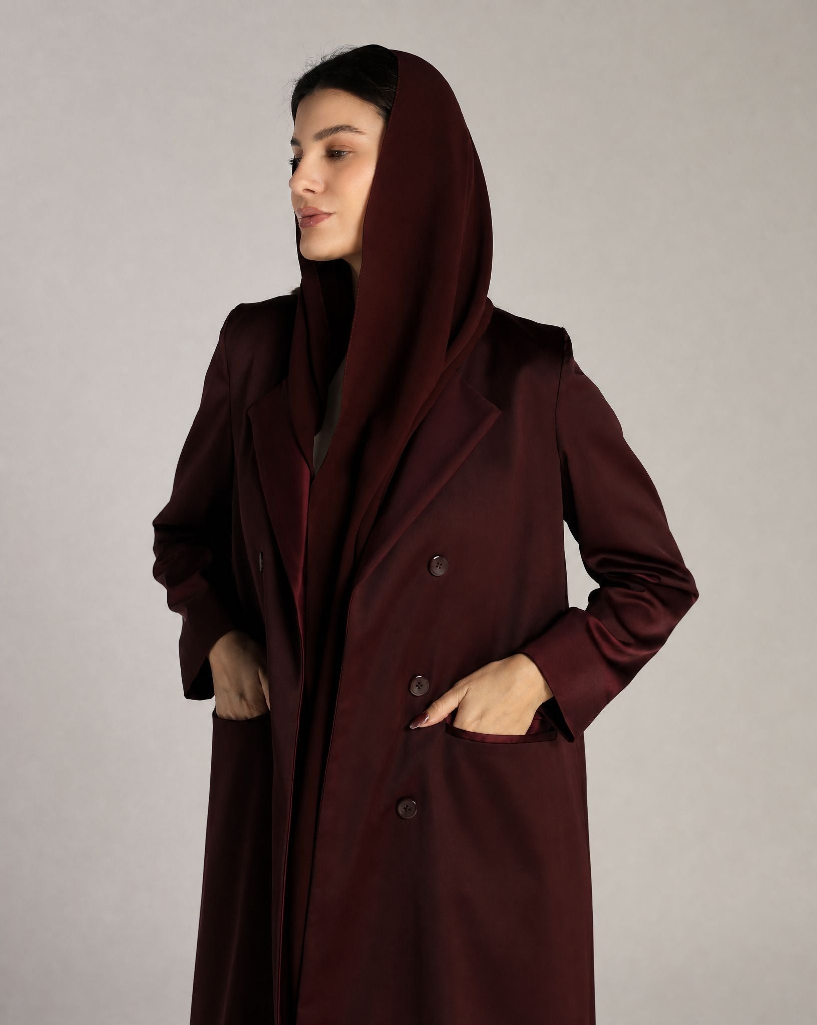 SS26STIT7492 ABAYA - STITCH LABEL - MIRA Y MANO