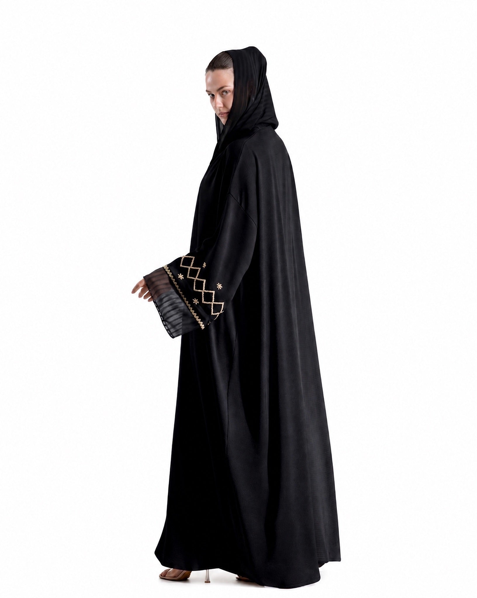 SS26STIT754 Black Crepe Abaya - STITCH LABEL - MIRA Y MANO