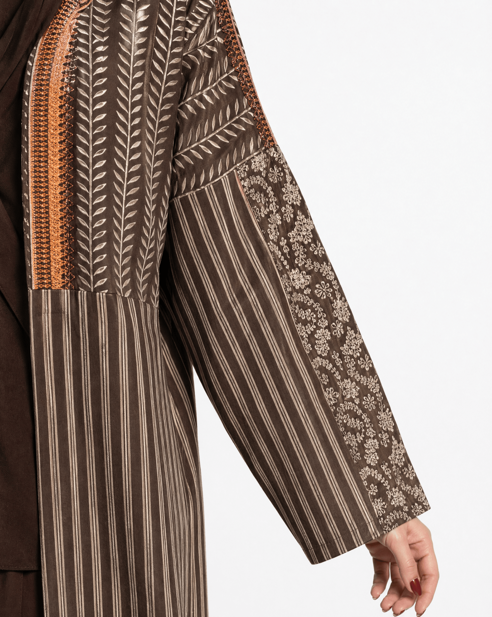 FG 412 - SIE ABAYA - STYLE HAUTE COUTURE - MIRA Y MANO