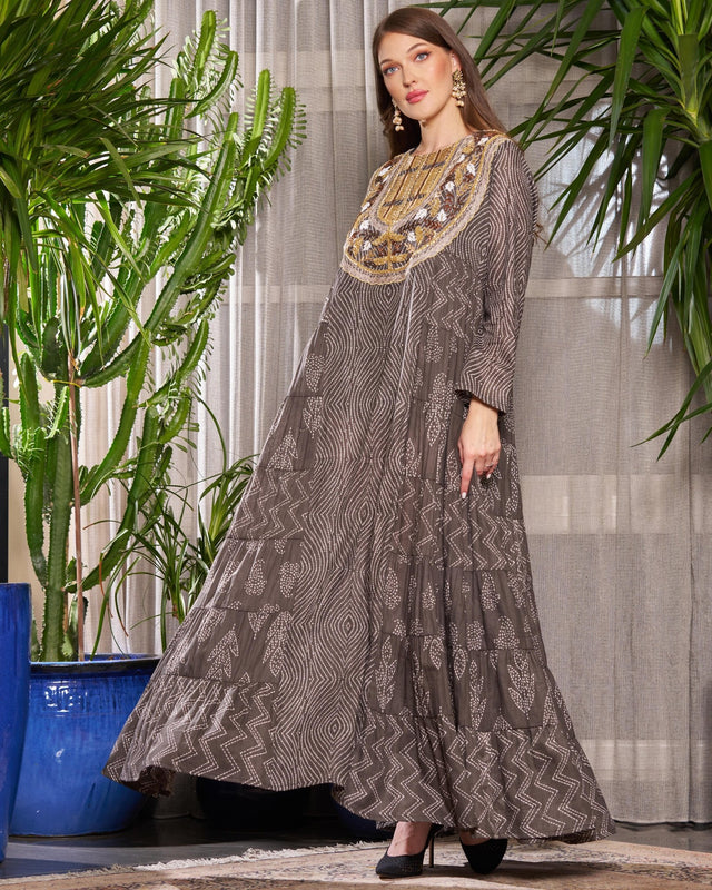 FG 483 JALABIAH - STYLE HAUTE COUTURE - MIRA Y MANO