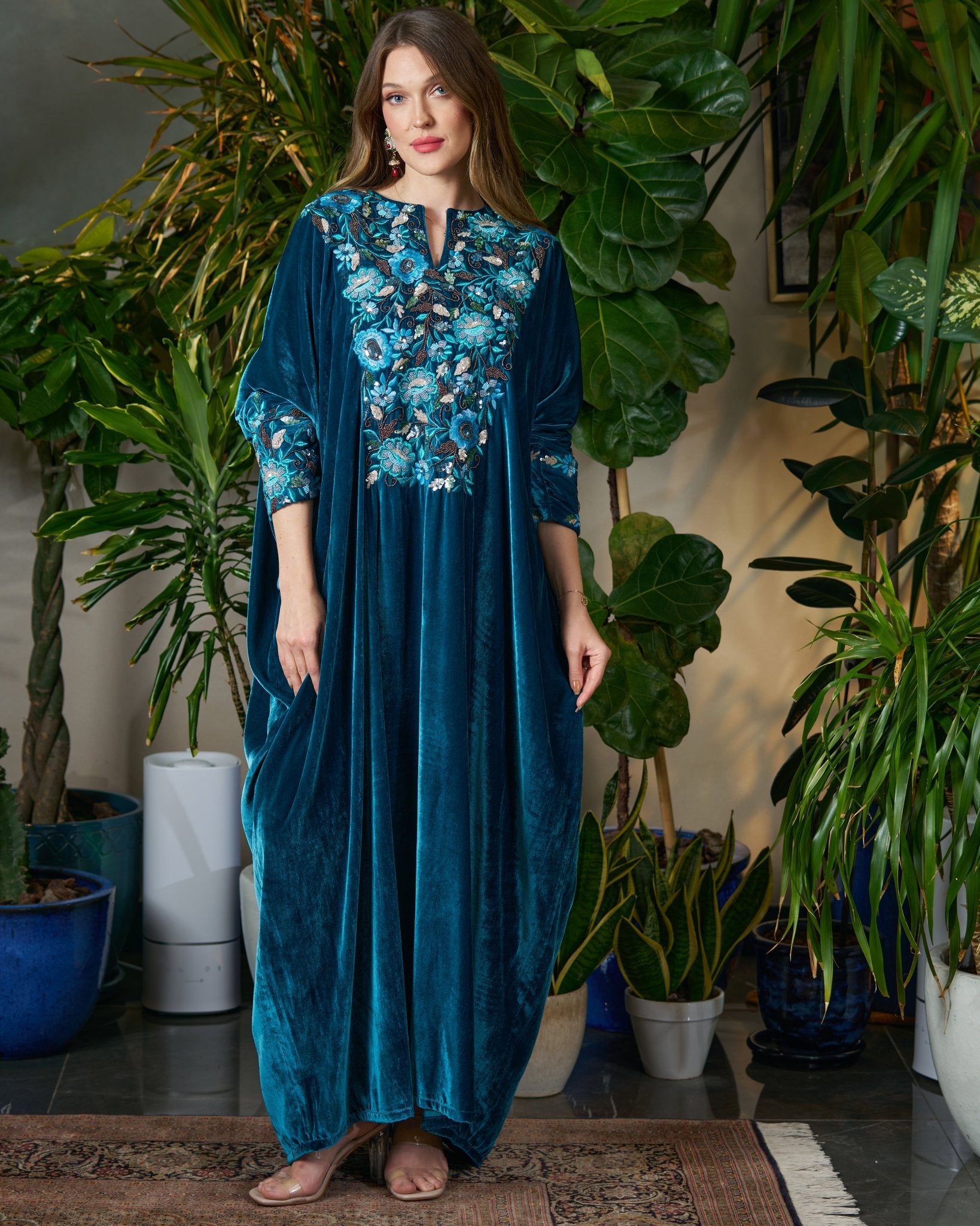 FG 967 - BL JALABIAH - STYLE HAUTE COUTURE - MIRA Y MANO