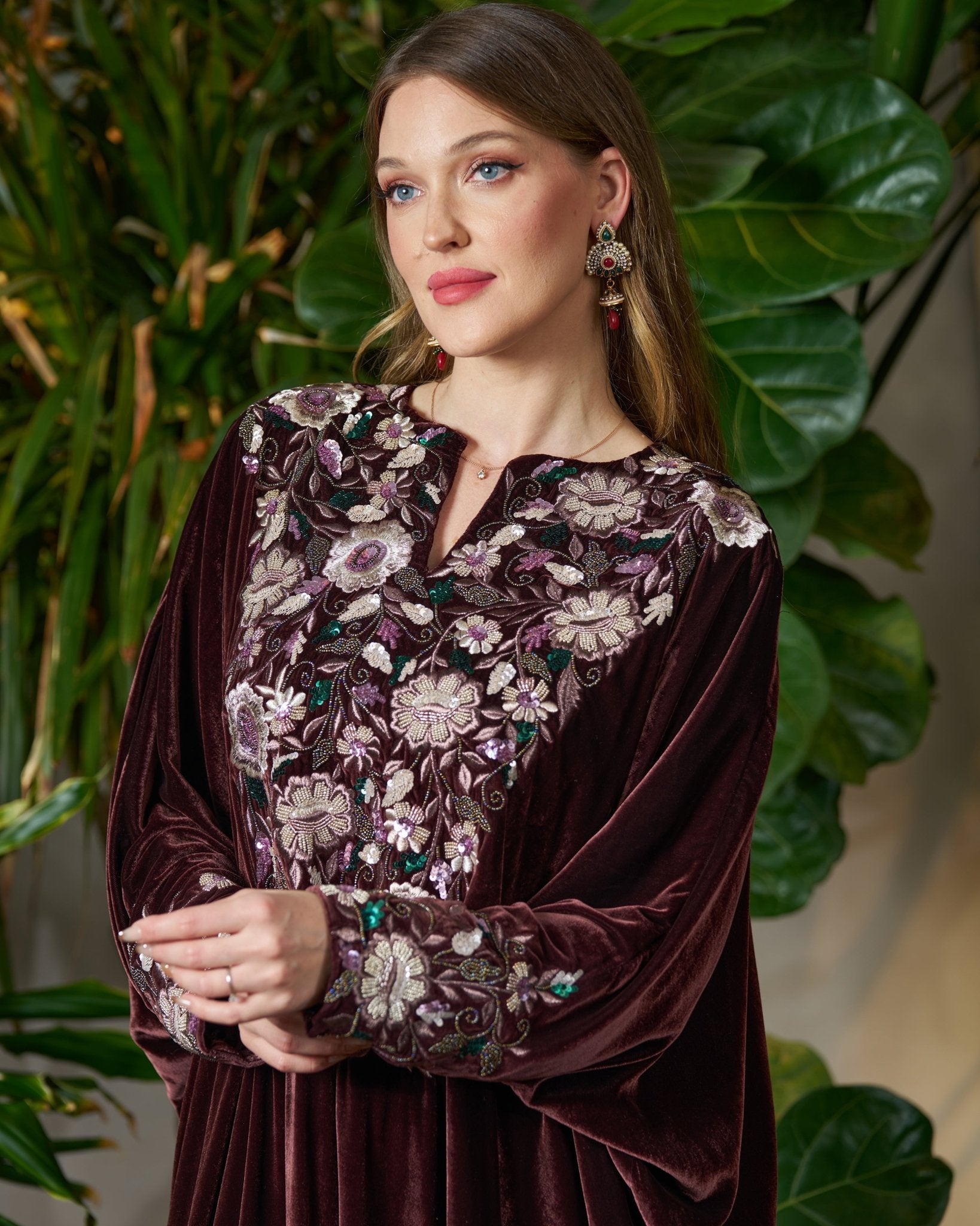 FG 967 - BR JALABIAH - STYLE HAUTE COUTURE - MIRA Y MANO