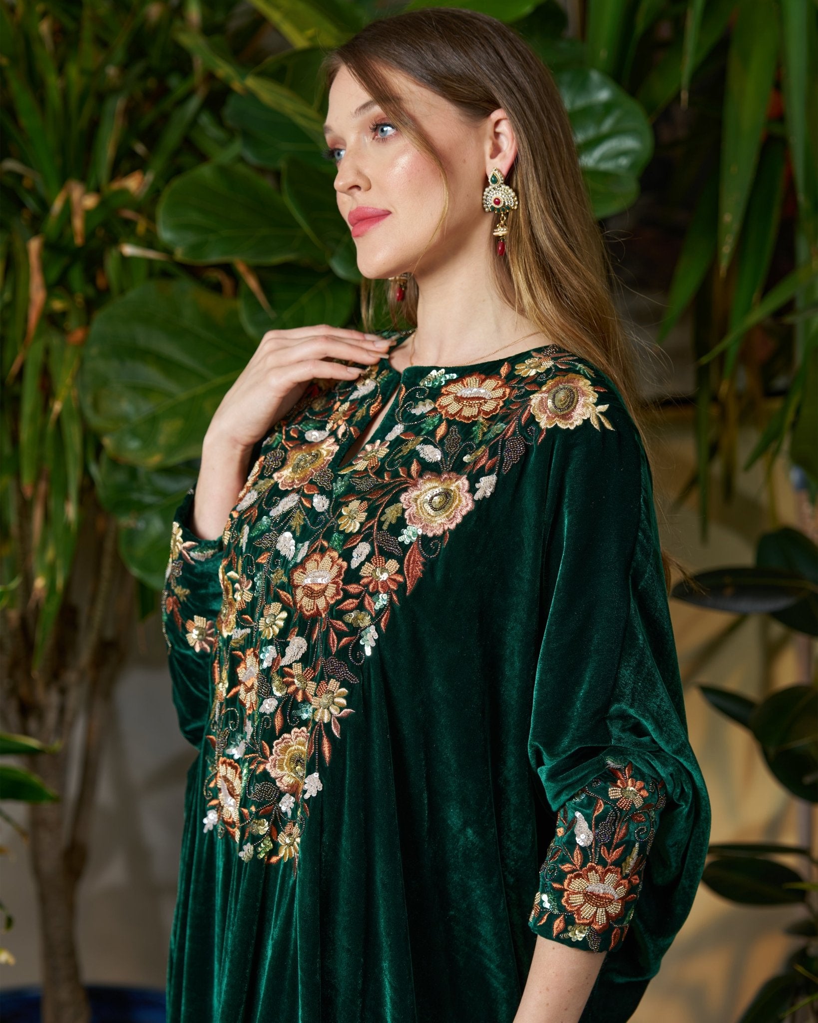 FG 967 - GR JALABIAH - STYLE HAUTE COUTURE - MIRA Y MANO