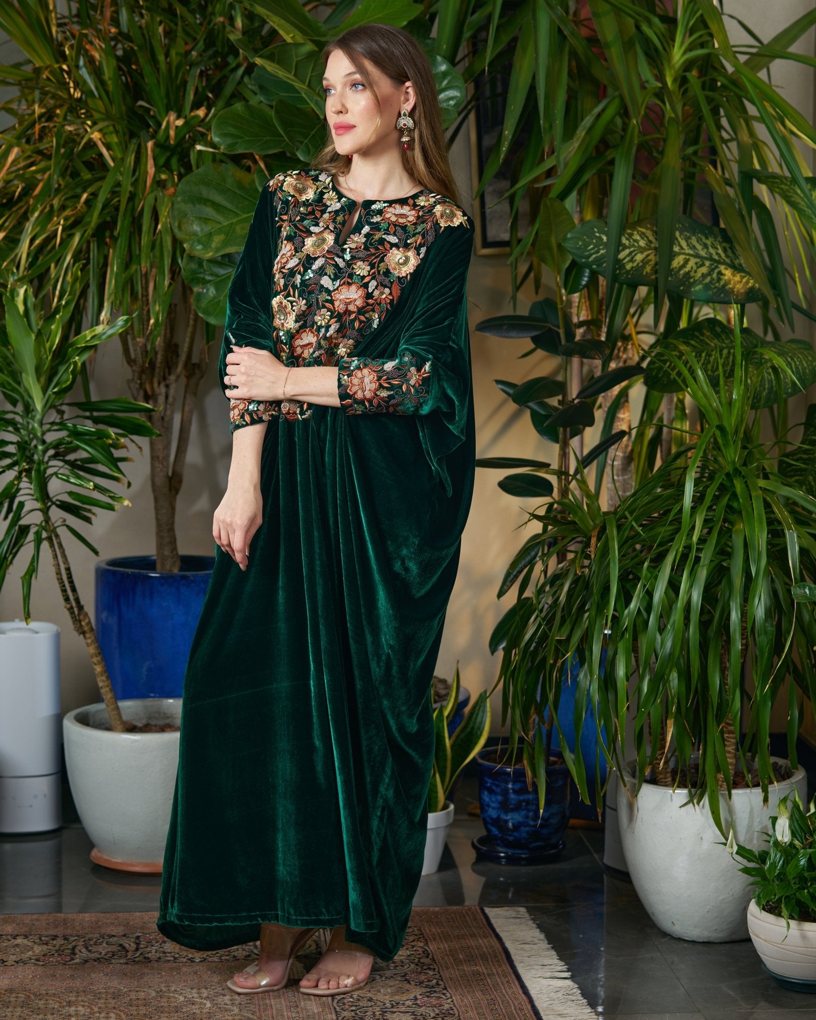 FG 967 - GR JALABIAH - STYLE HAUTE COUTURE - MIRA Y MANO