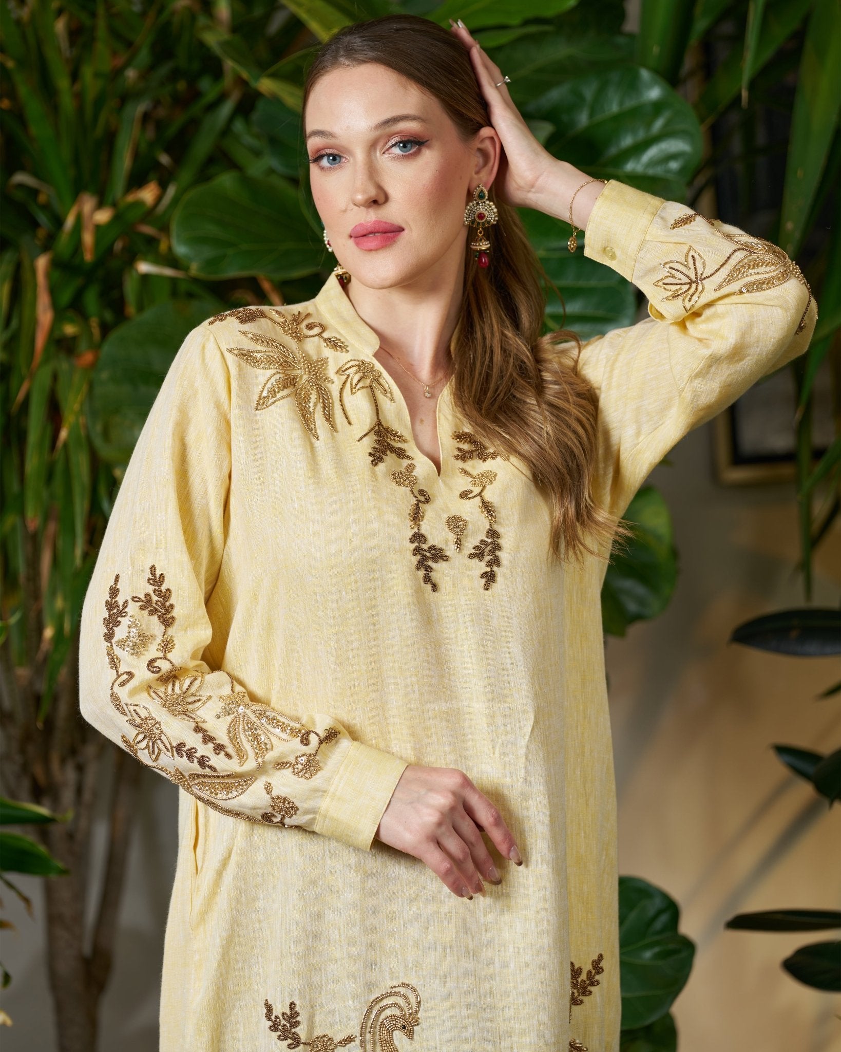 FG 974 - BE JALABIAH - STYLE HAUTE COUTURE - MIRA Y MANO