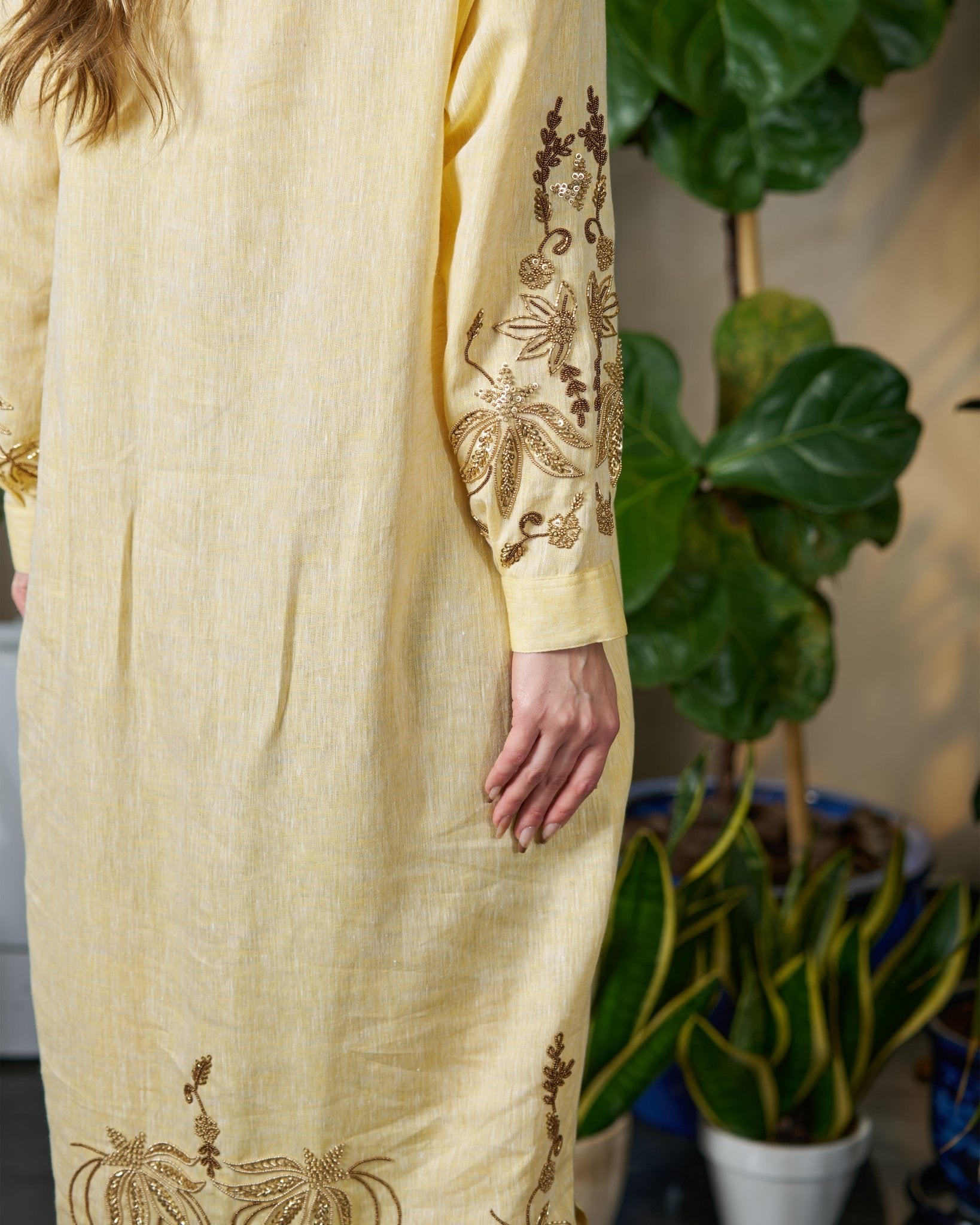 FG 974 - BE JALABIAH - STYLE HAUTE COUTURE - MIRA Y MANO