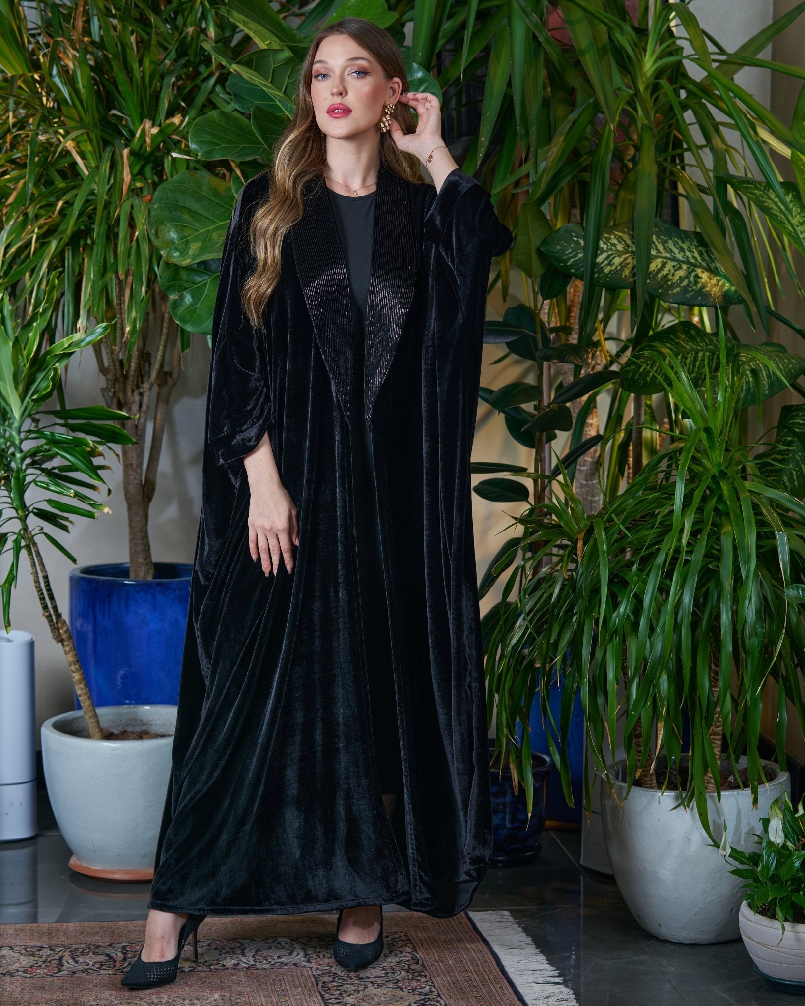 FG 988 - BK ABAYA - STYLE HAUTE COUTURE - MIRA Y MANO