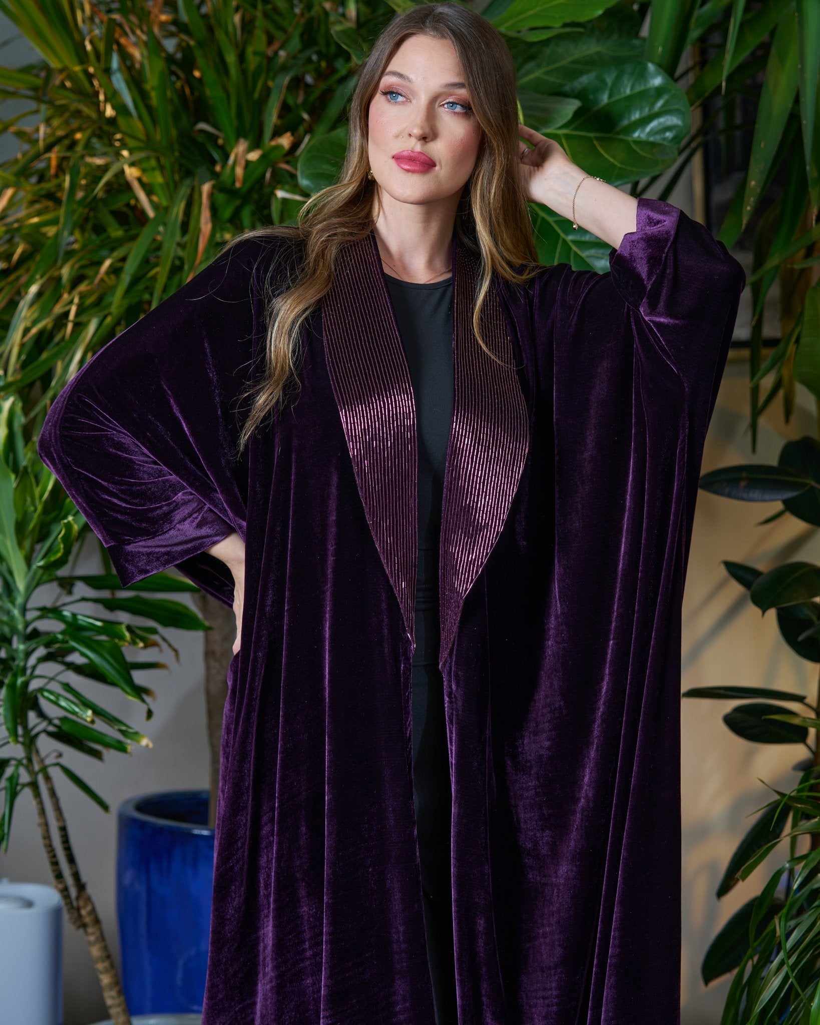 FG 988 - PR ABAYA - STYLE HAUTE COUTURE - MIRA Y MANO