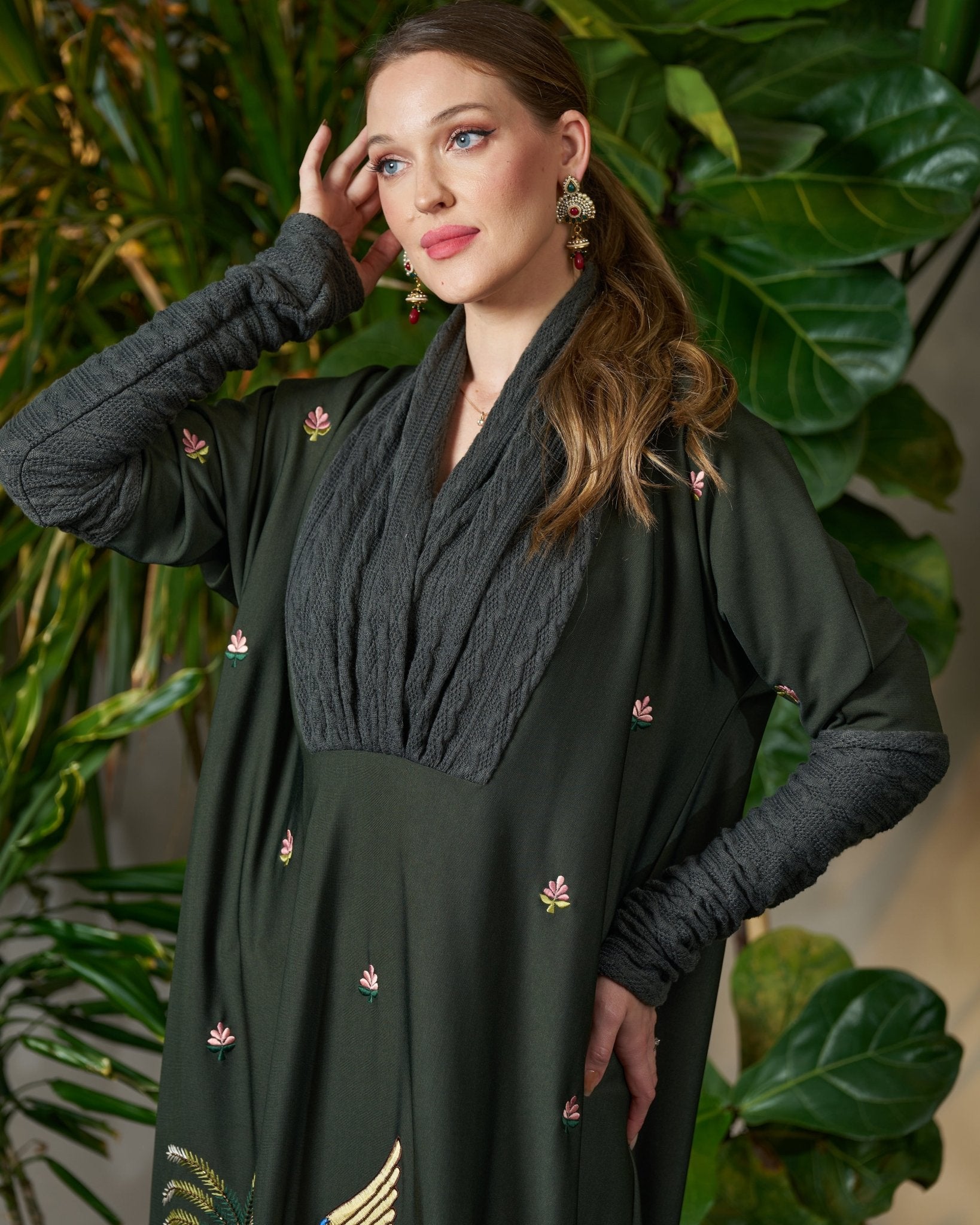 FG 991 - DG JALABIAH - STYLE HAUTE COUTURE - MIRA Y MANO