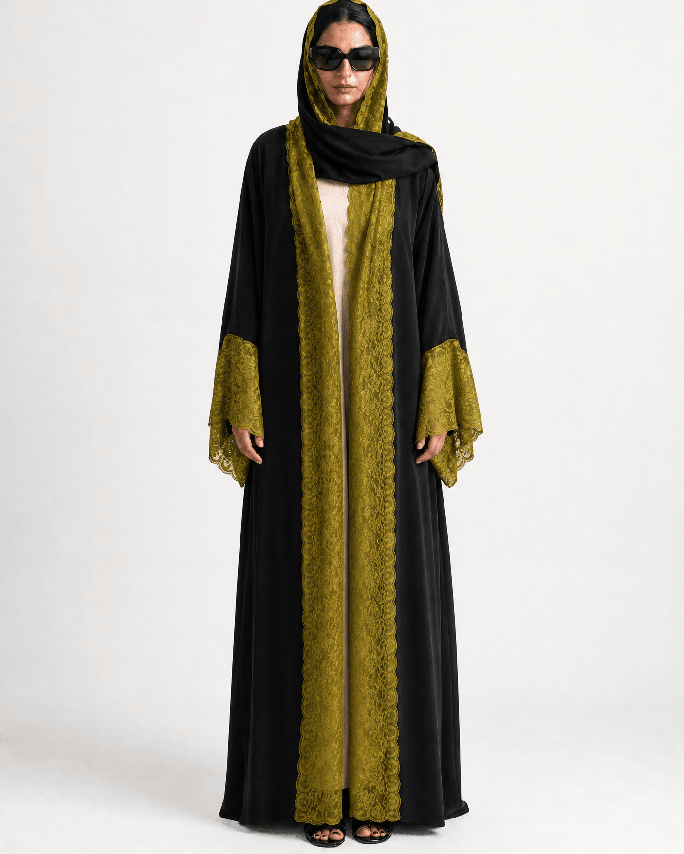 540SU - SK ABAYA - SUZAN MAZAFFAR - MIRA Y MANO
