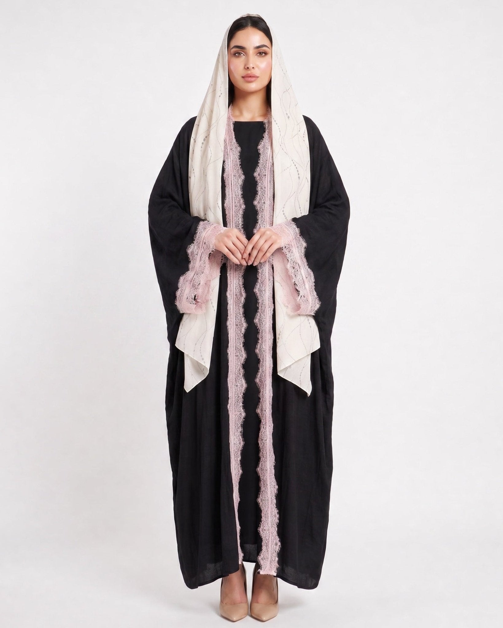 540SU-B-BK ABAYA - SUZAN MUZAFFAR - MIRA Y MANO