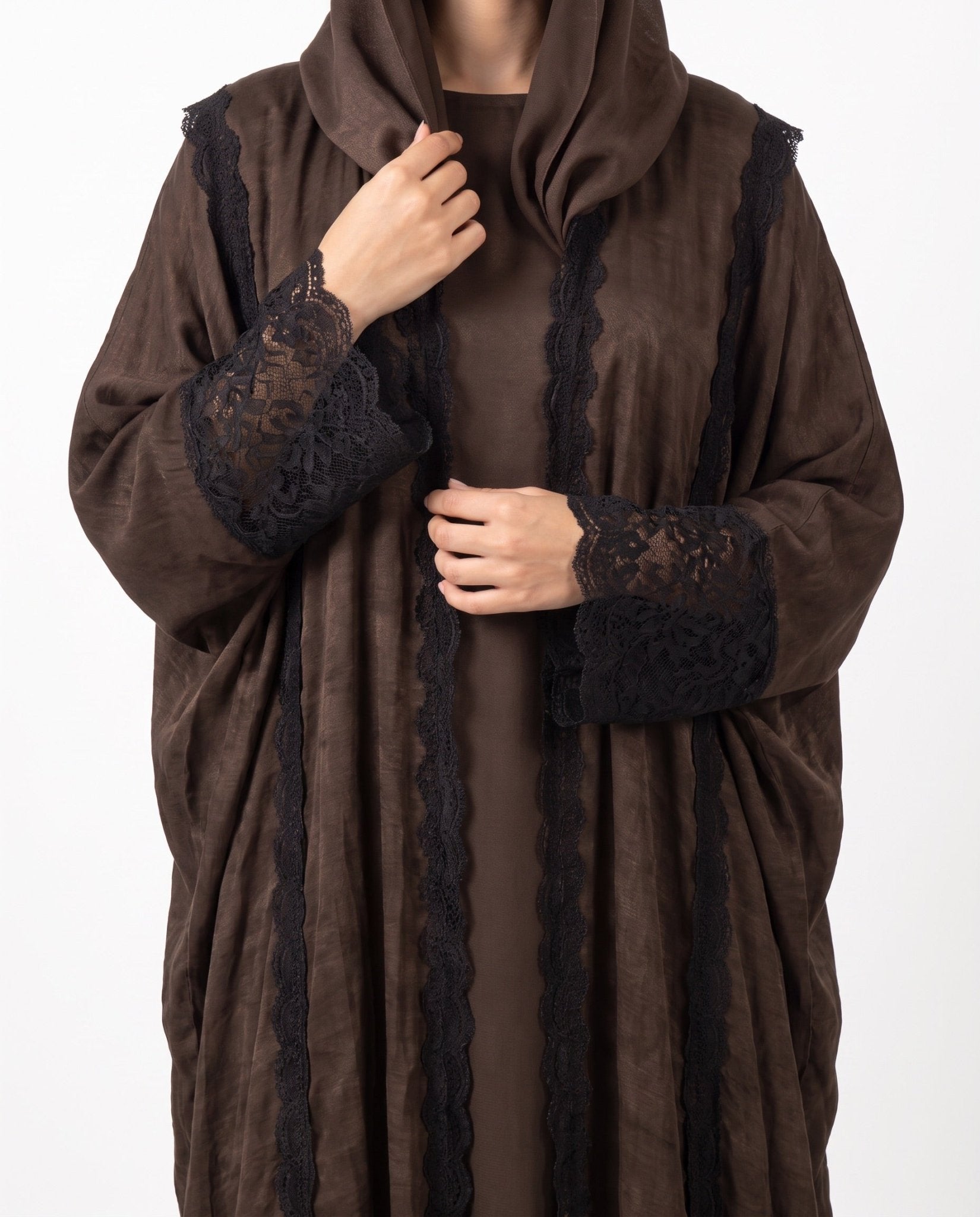 560SU-BR-Saddle Brown Linen Abaya - SUZAN MUZAFFAR - MIRA Y MANO