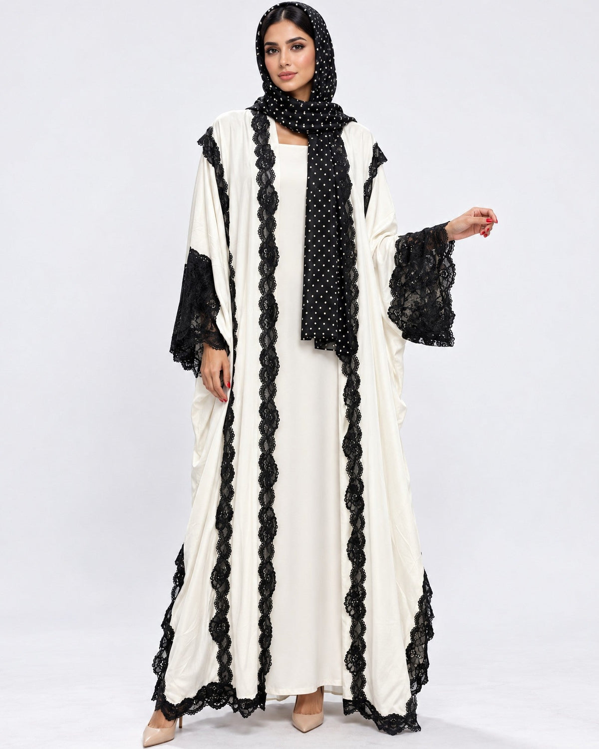 560SU-WH ABAYA - SUZAN MUZAFFAR - MIRA Y MANO